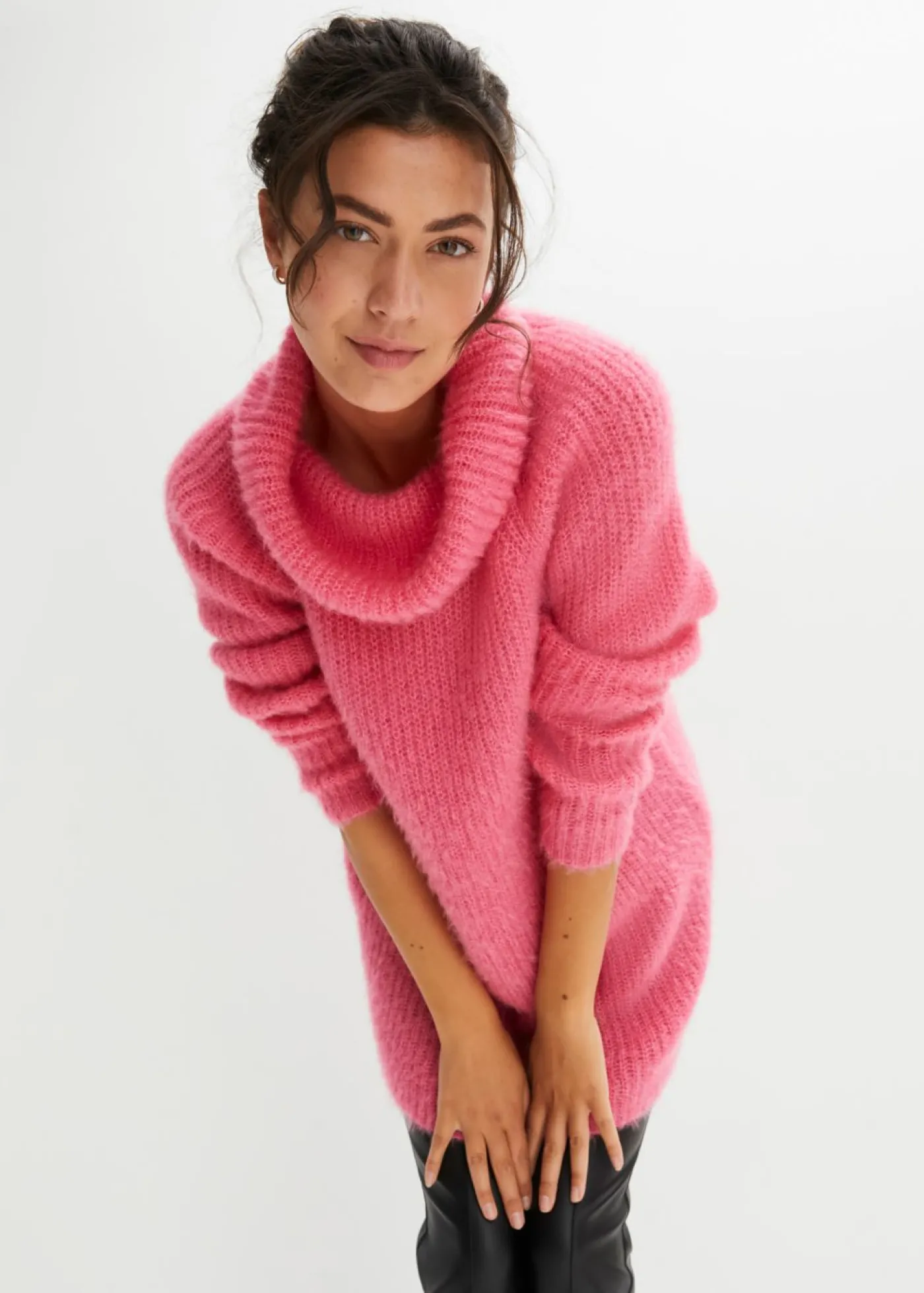 bonprix bonprix Jersey oversize de cuello vuelto Rosa Hot