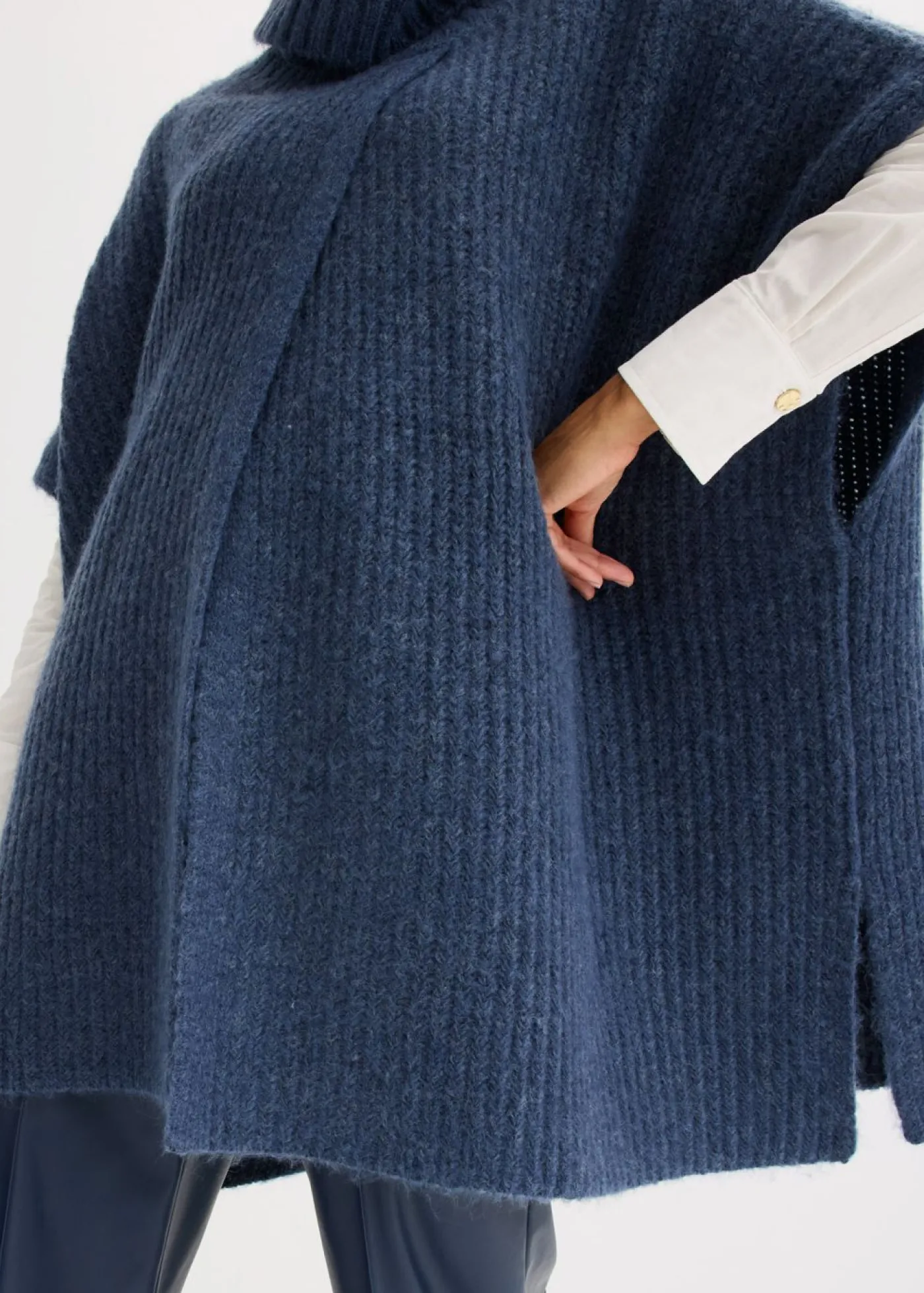 bonprix bonprix Jersey tipo poncho con mezcla de lana índigo Discount