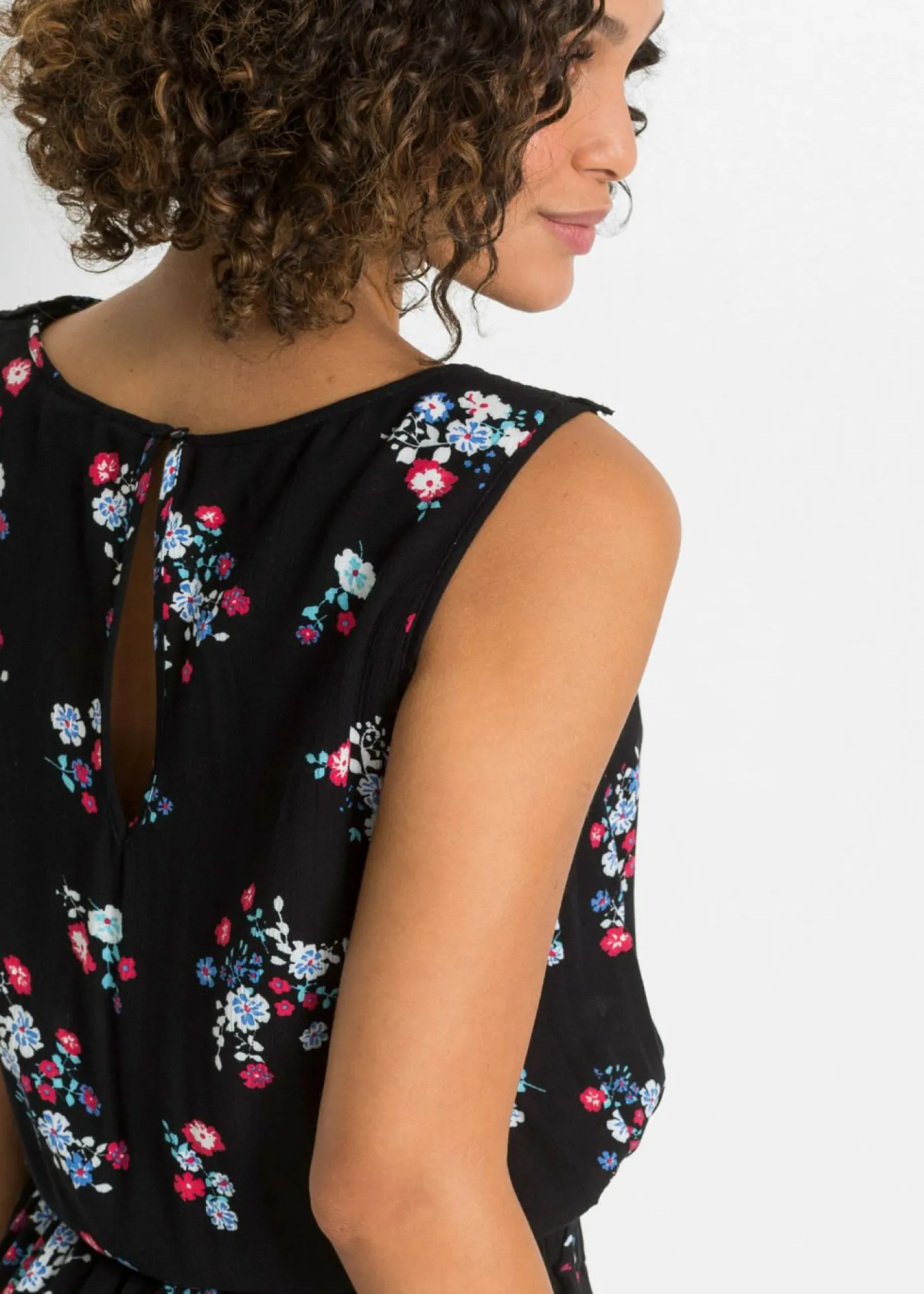 bonprix bonprix Mono Negro con flores Clearance