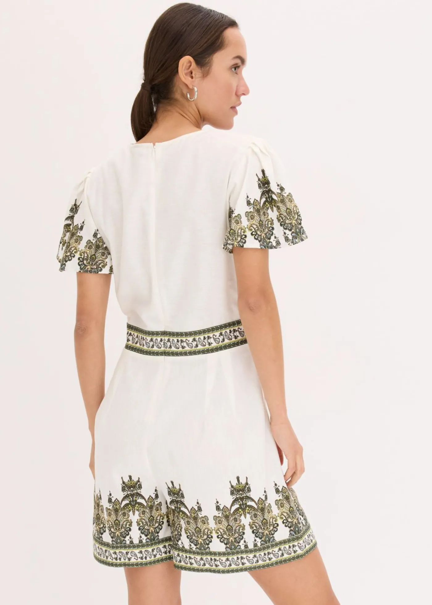 bonprix bonprix Mono con contenido de lino Blanco lana/verde oliva con patrón paisley Online