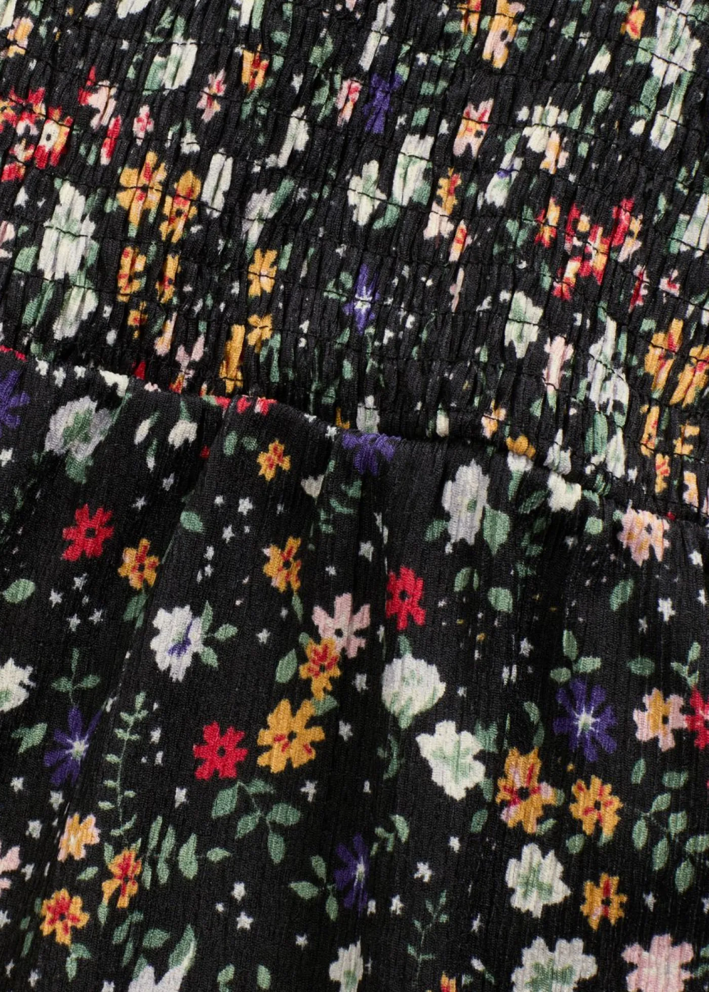 bonprix bonprix Mono de crepé de punto Negro con flores New