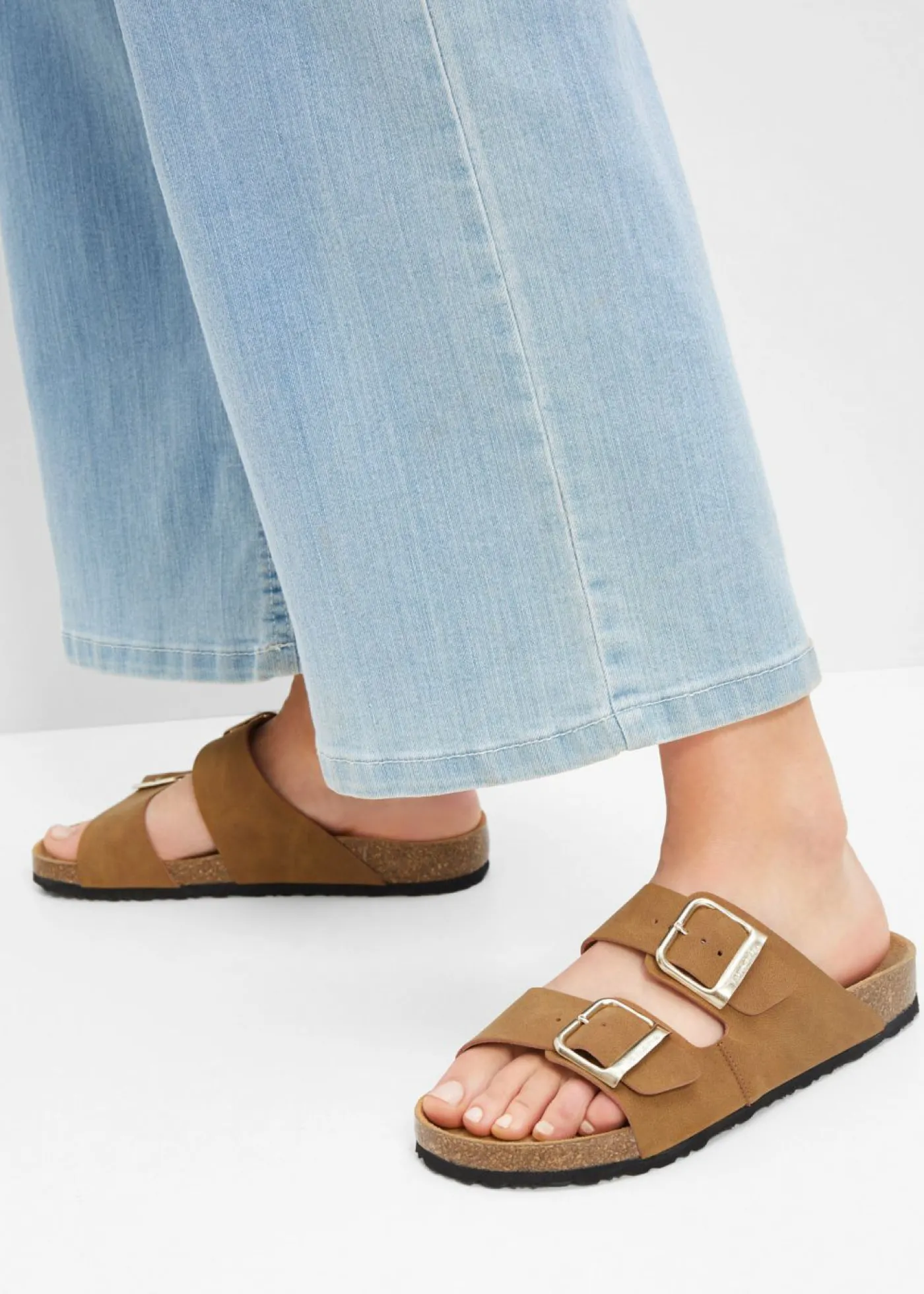 bonprix Tamaris Mules de Tamaris bronceado Discount