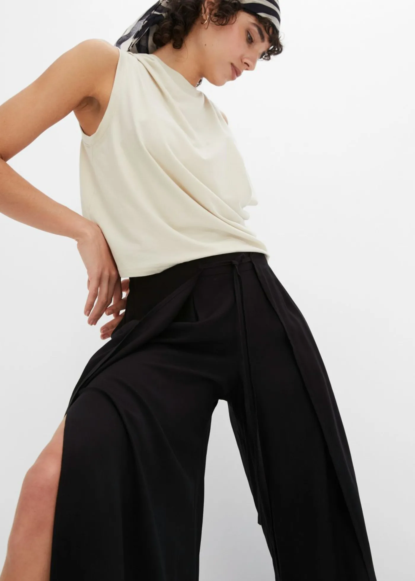bonprix bonprix Pantalón Negro Hot