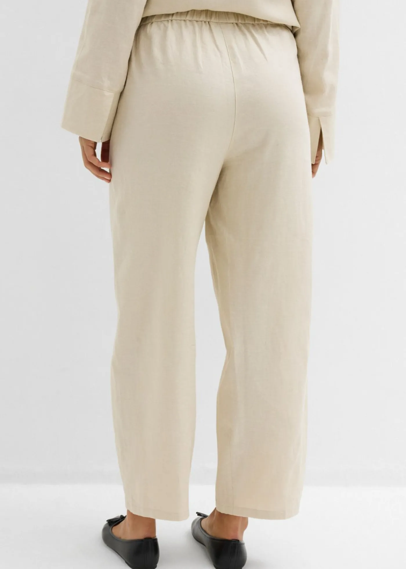 bonprix bonprix Pantalón acampanado de mezcla de lino ligero Arena claro New