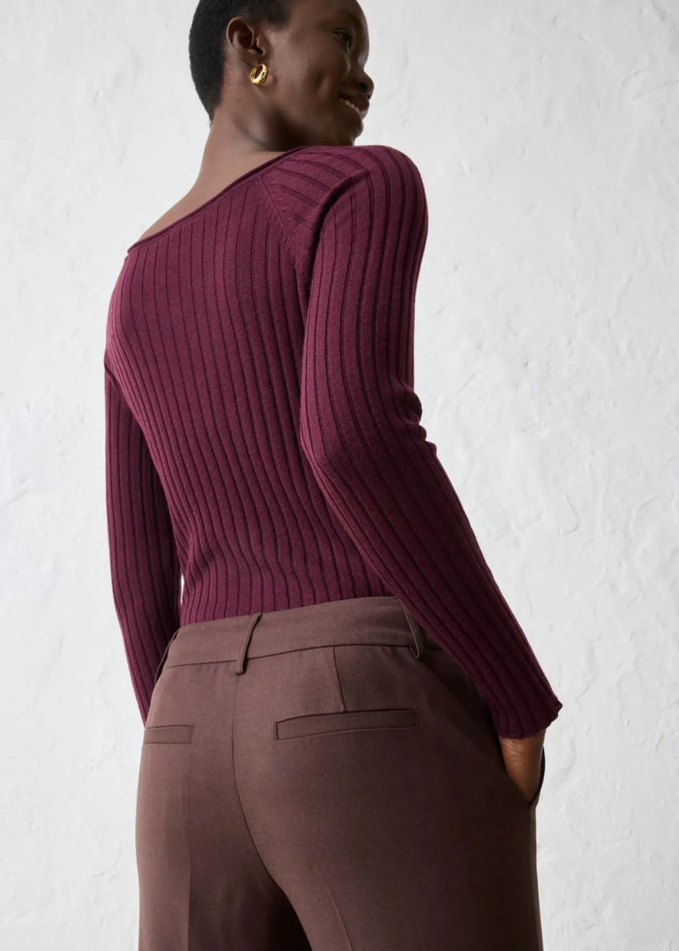 bonprix bonprix Pantalón ajustado con lana Marrón oscuro Best