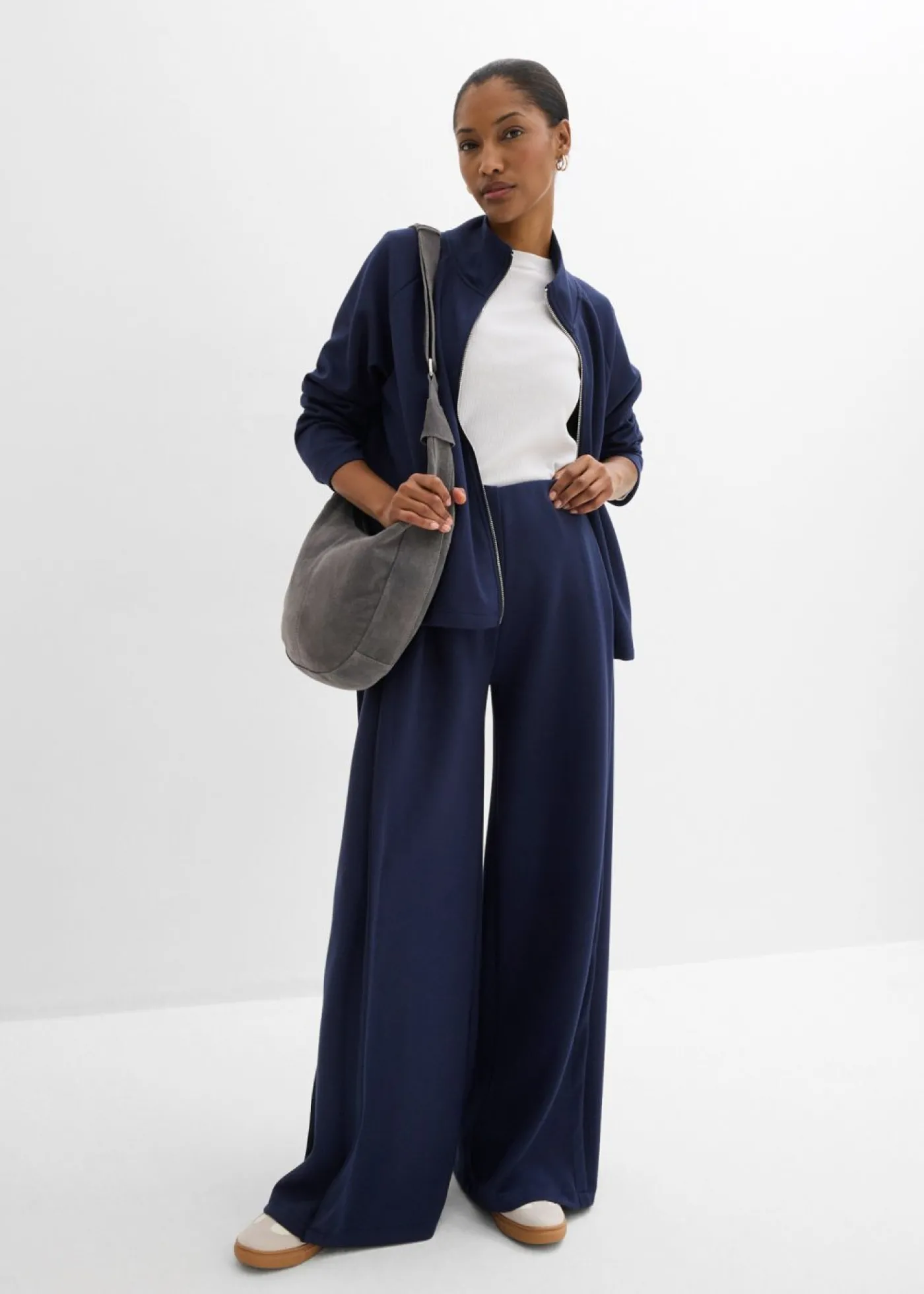 bonprix bonprix Pantalón ancho de mezcla de modal con pliegue lateral Azul marino Discount