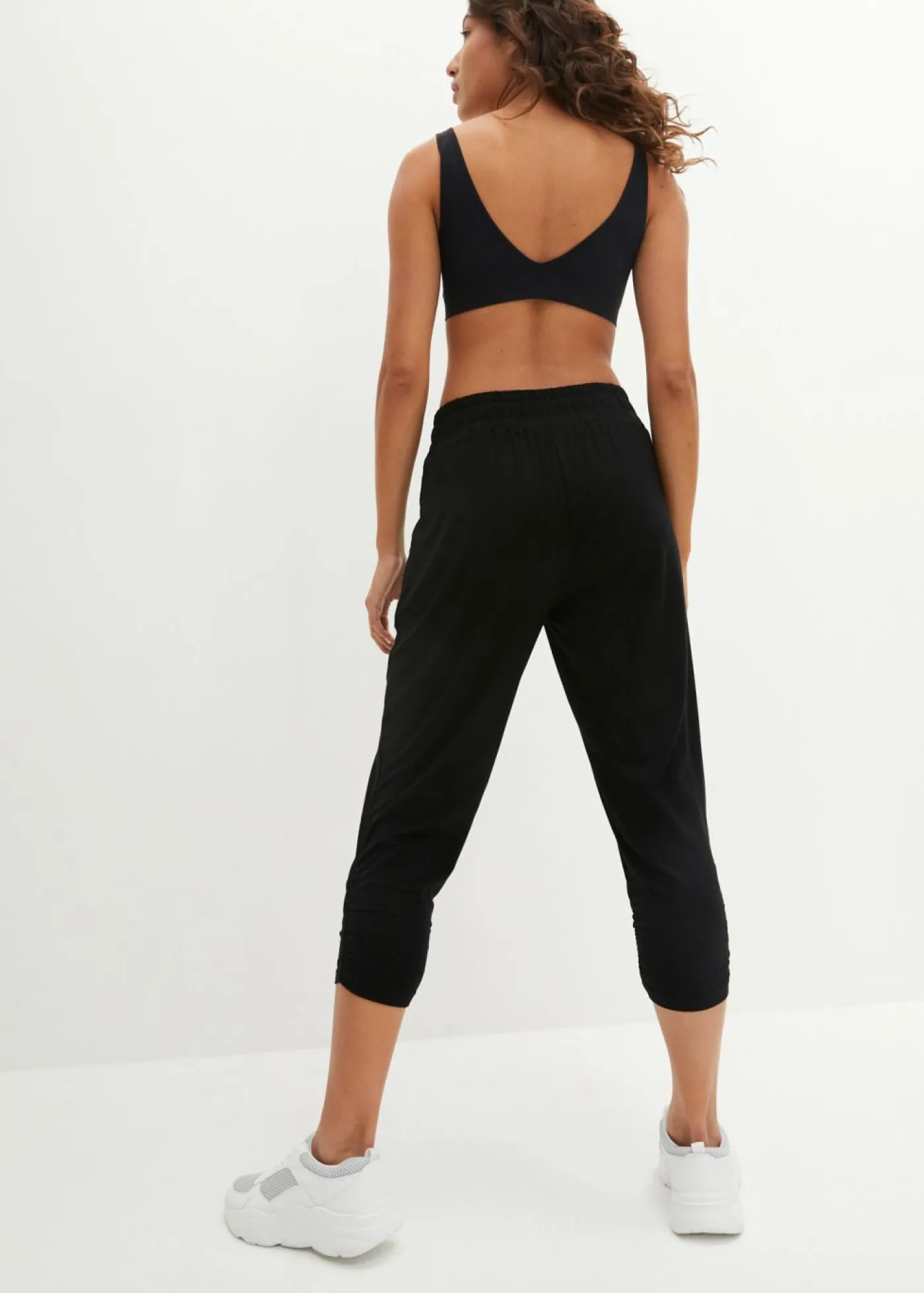 bonprix bonprix Pantalón bombacho 7/8 Negro Clearance