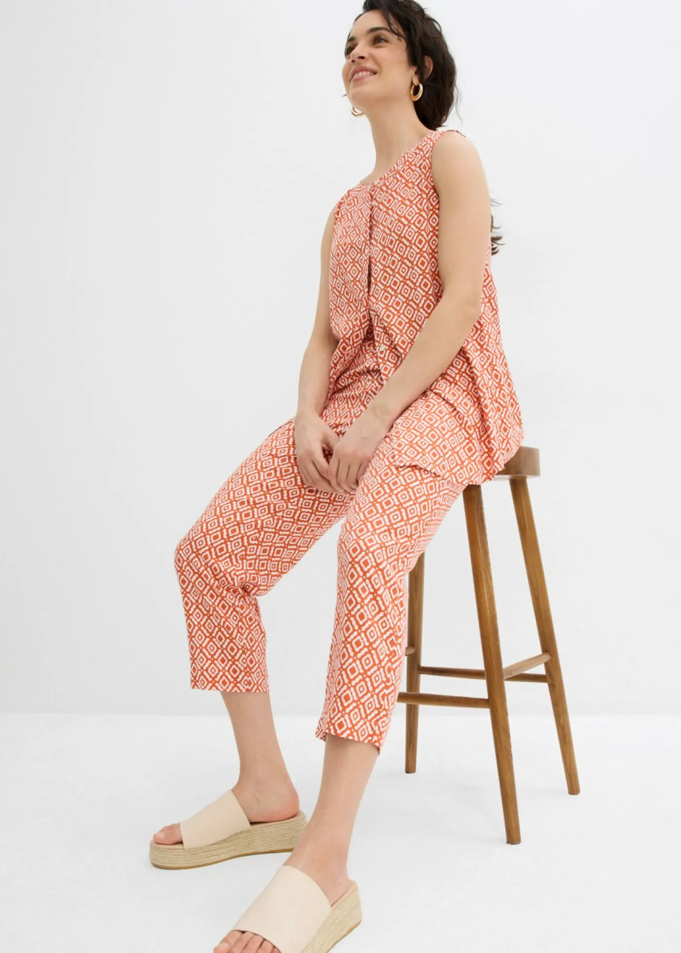 bonprix bonprix Pantalón bombacho de viscosa cayena-blanco lana Online