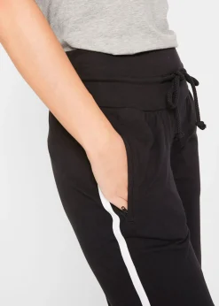 bonprix bonprix Pantalón bombacho elástico y deportivo de largo 3/4 Negro Hot
