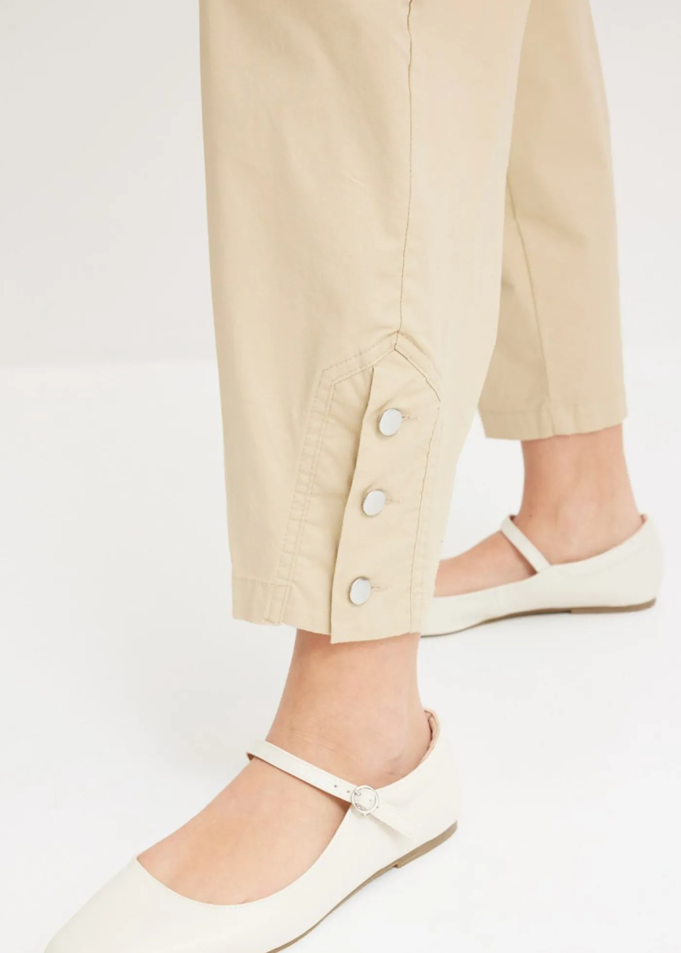 bonprix bonprix Pantalón cargo de algodón elástico Beige verdoso Outlet