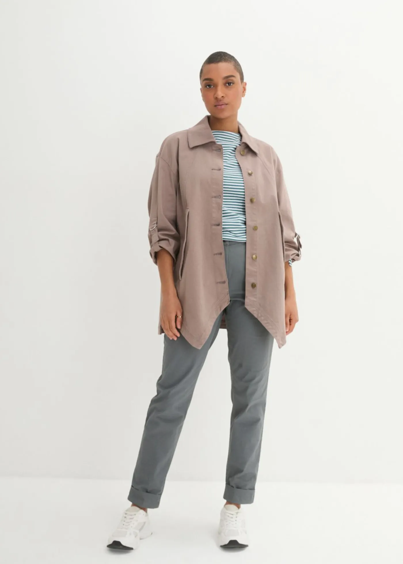 bonprix bonprix Pantalón chino de algodón hasta el tobillo Verde eucalipto Best