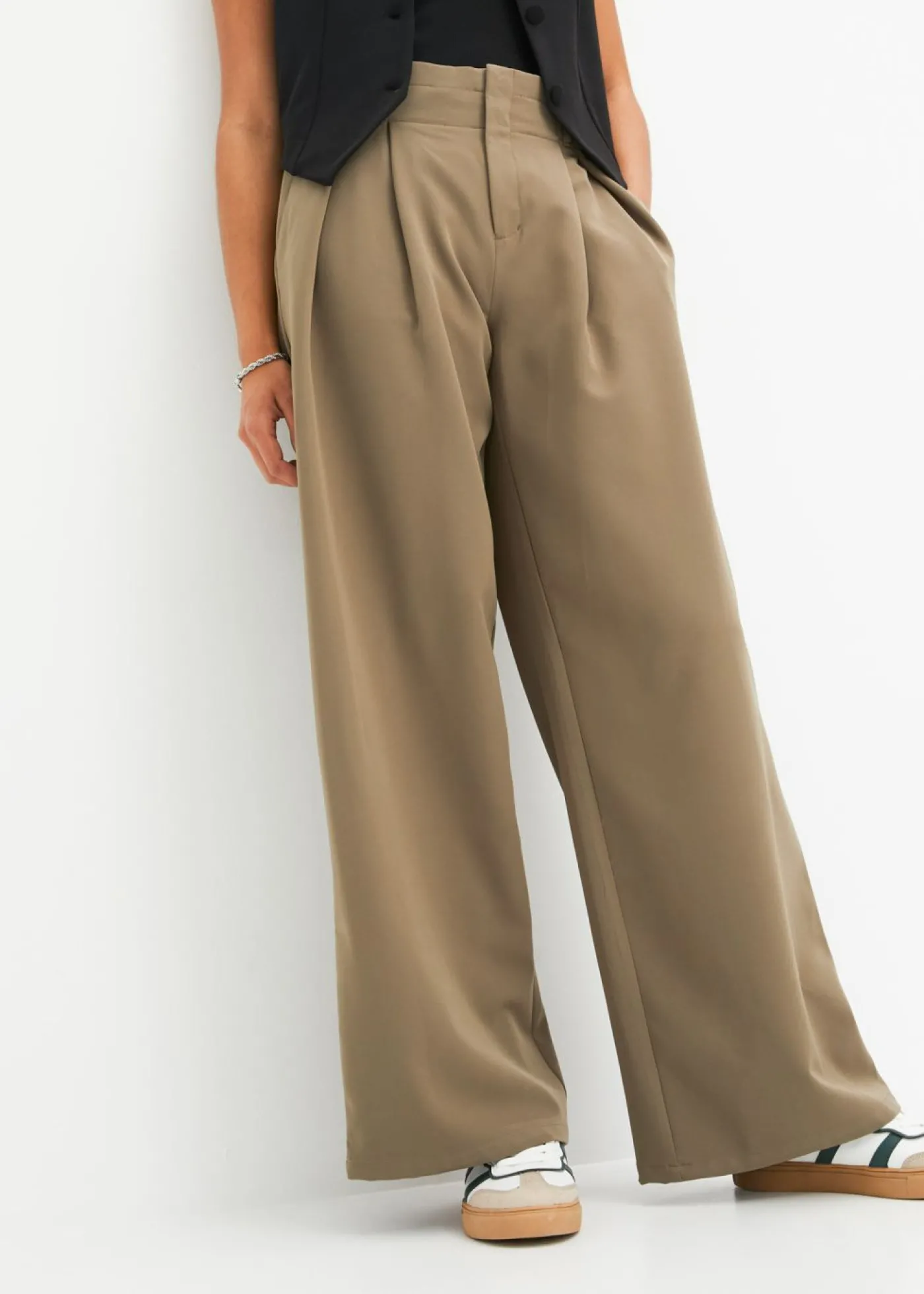 bonprix bonprix Pantalón con pinzas y cinturilla cómoda Oliva New
