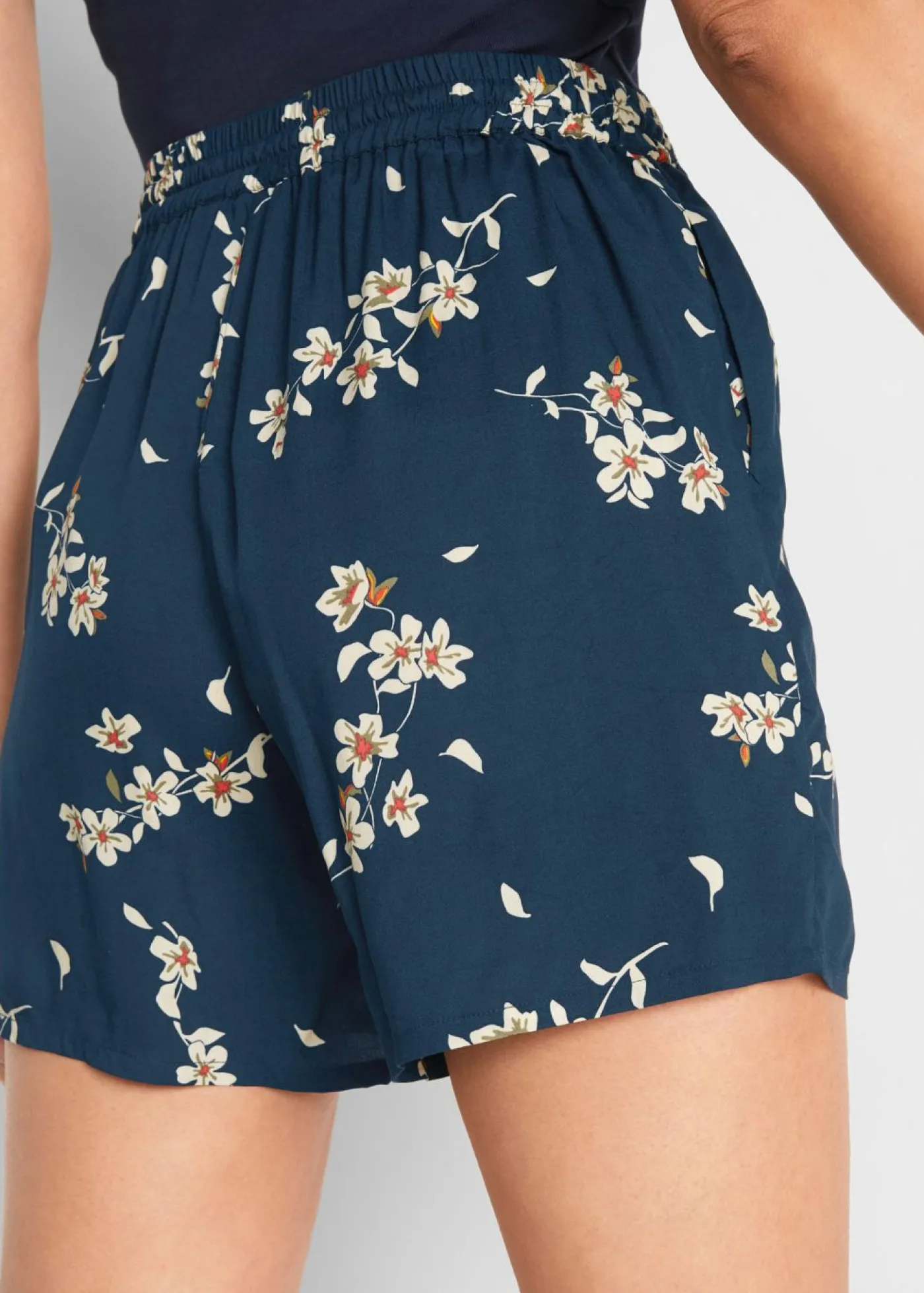 bonprix bonprix Pantalón corto Azul oscuro de flores + verde oliva oscuro monocolor Clearance