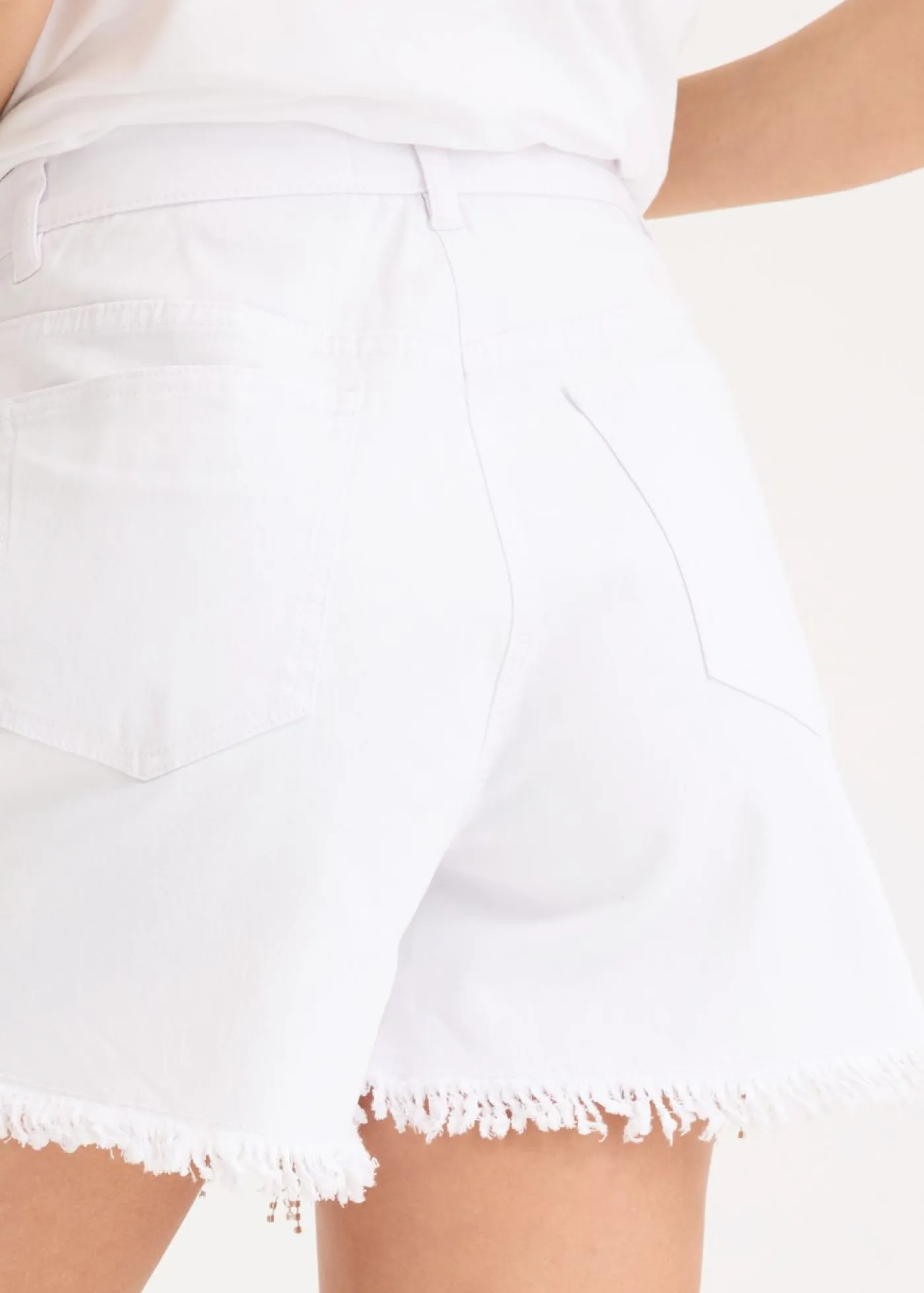 bonprix bonprix Pantalón corto con detalle de cadena Blanco Best