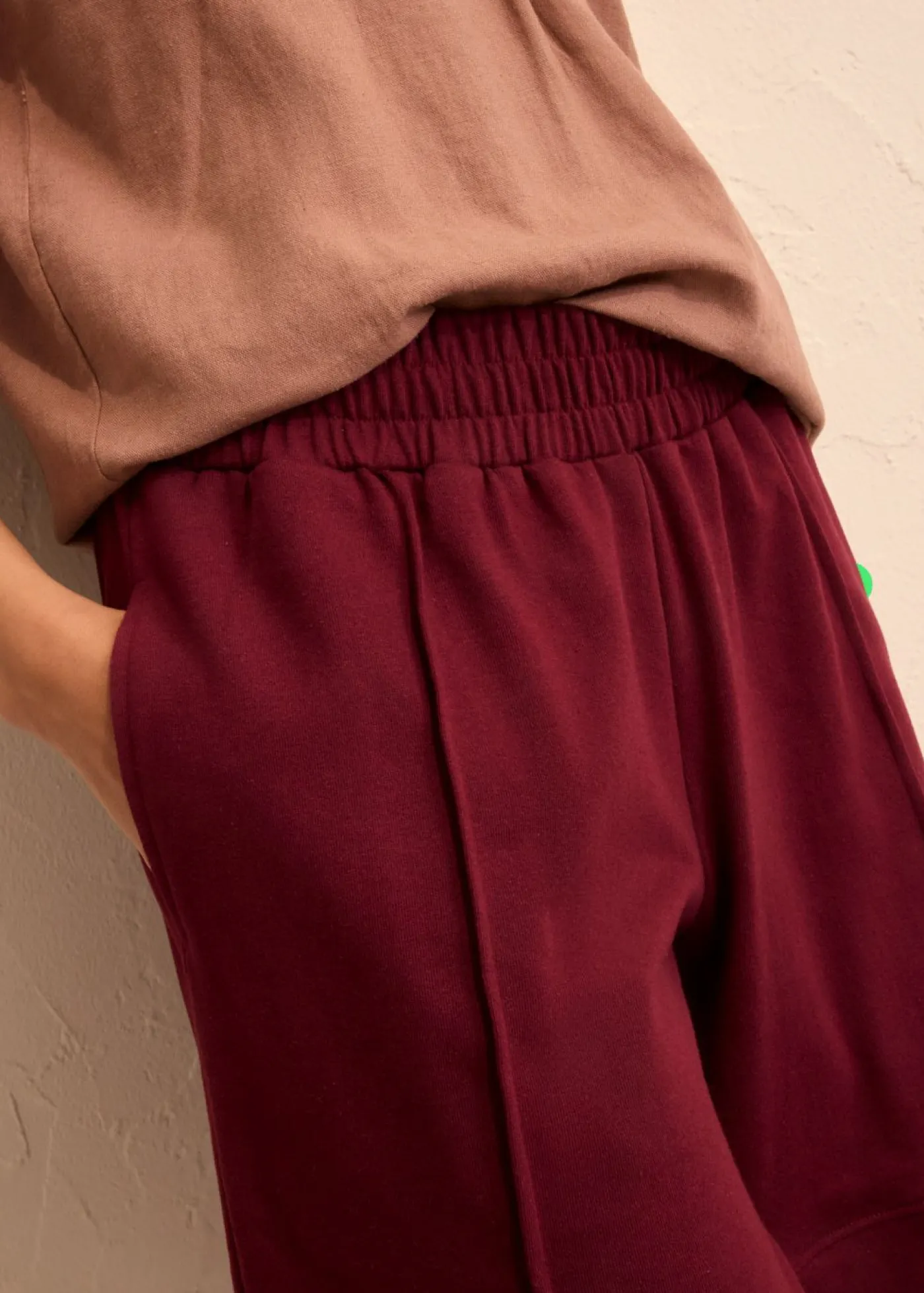 bonprix bonprix Pantalón corto de chándal de mezcla de algodón rojo avellana Online