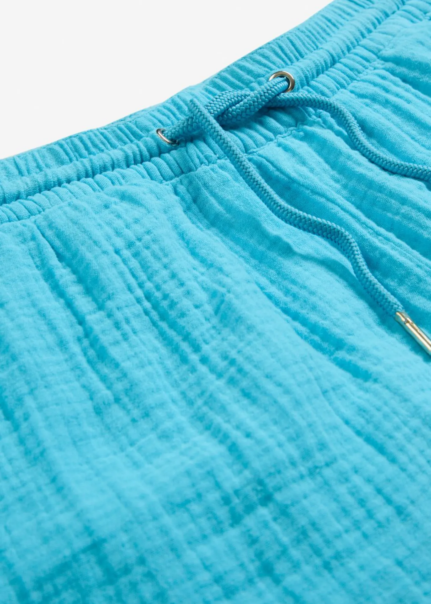 bonprix bonprix Pantalón corto de muselina verde agua oscuro