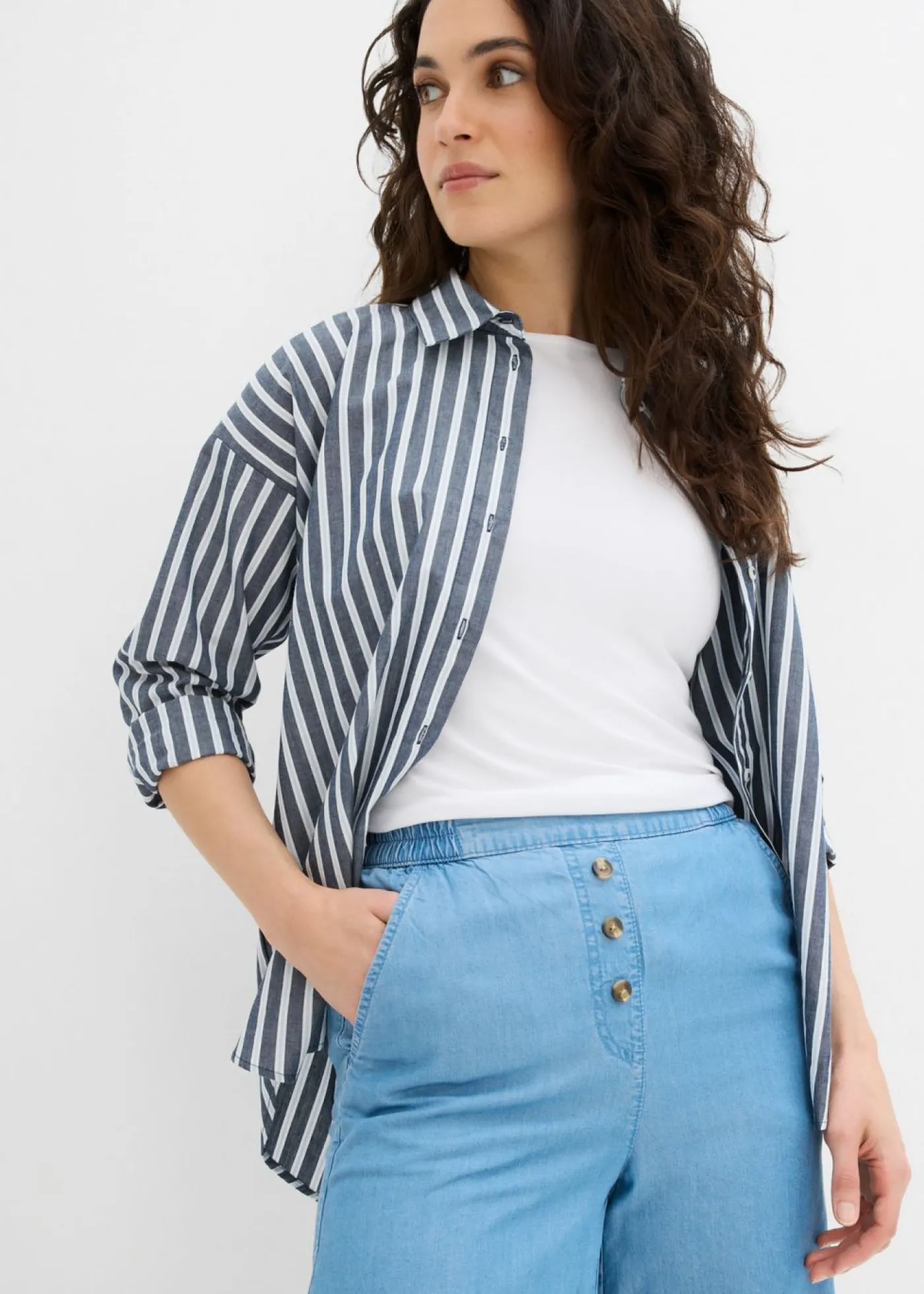 bonprix bonprix Pantalón corto sin cierre de lyocell azul claro denim New