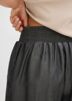 bonprix bonprix Pantalón corto sin cierre con nido de abeja Negro Outlet