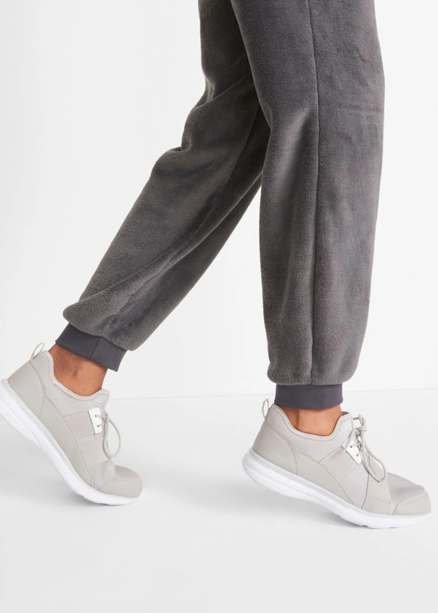 bonprix bonprix Pantalón de chándal con cinturilla cómoda pizarra Clearance