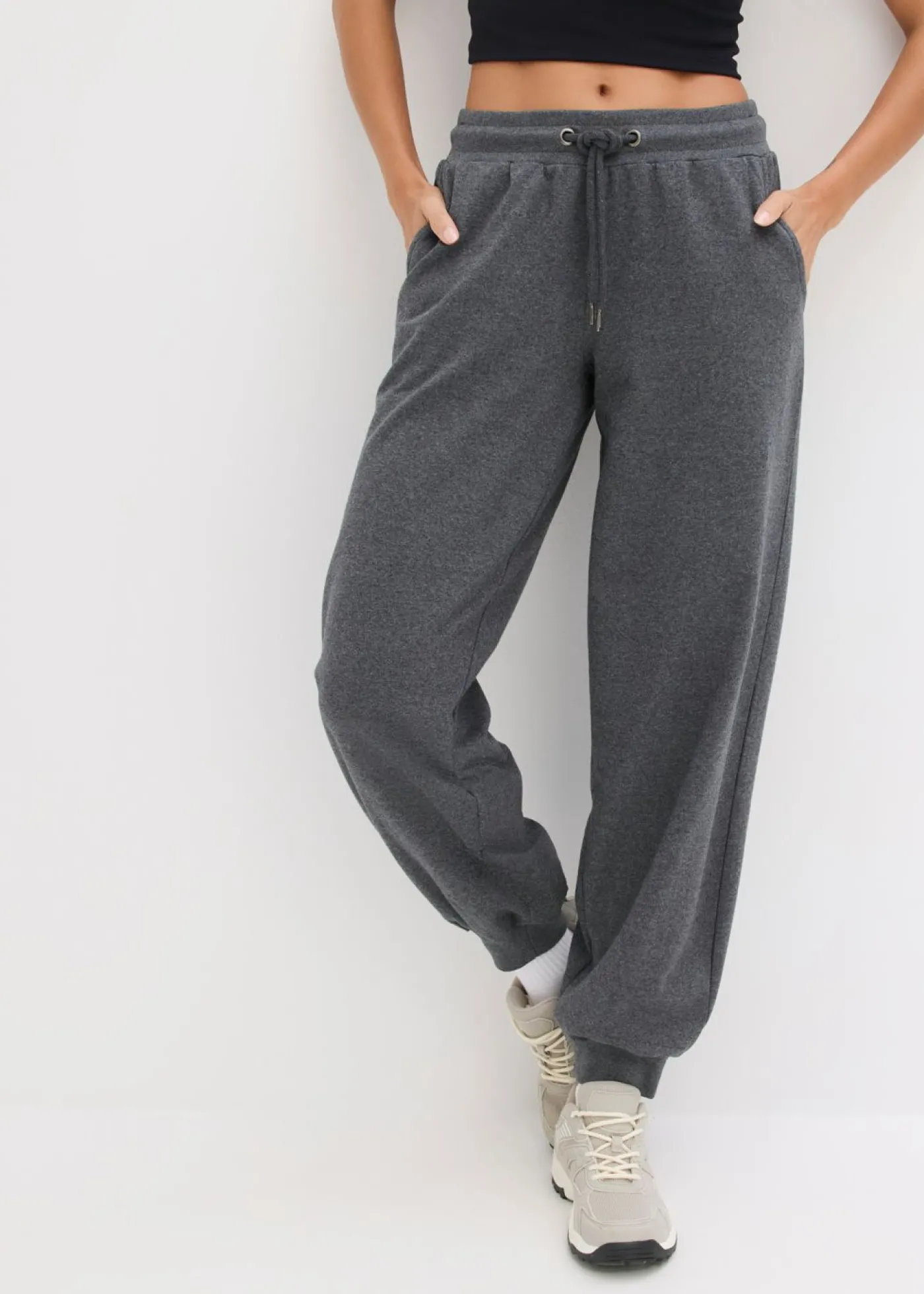 bonprix bonprix Pantalón de chándal con cinturilla elástica Gris jaspeado Best