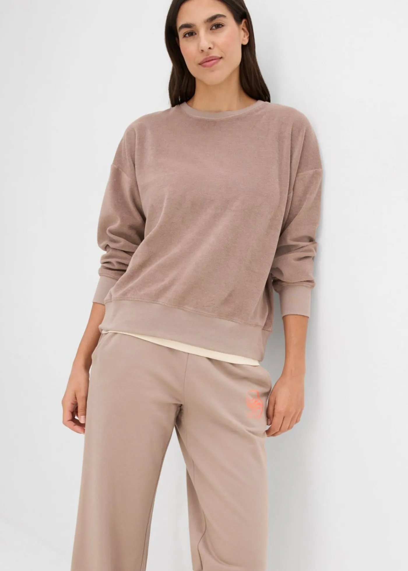 bonprix bonprix Pantalón de chándal de algodón puro marrón grisáceo-salmón Clearance
