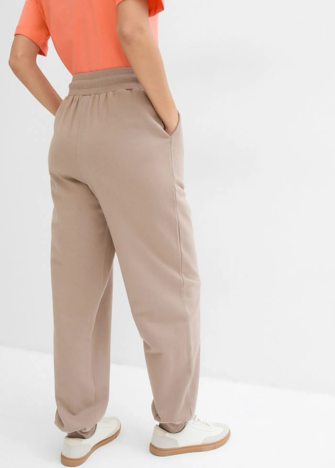 bonprix bonprix Pantalón de chándal de algodón puro marrón grisáceo-salmón Discount