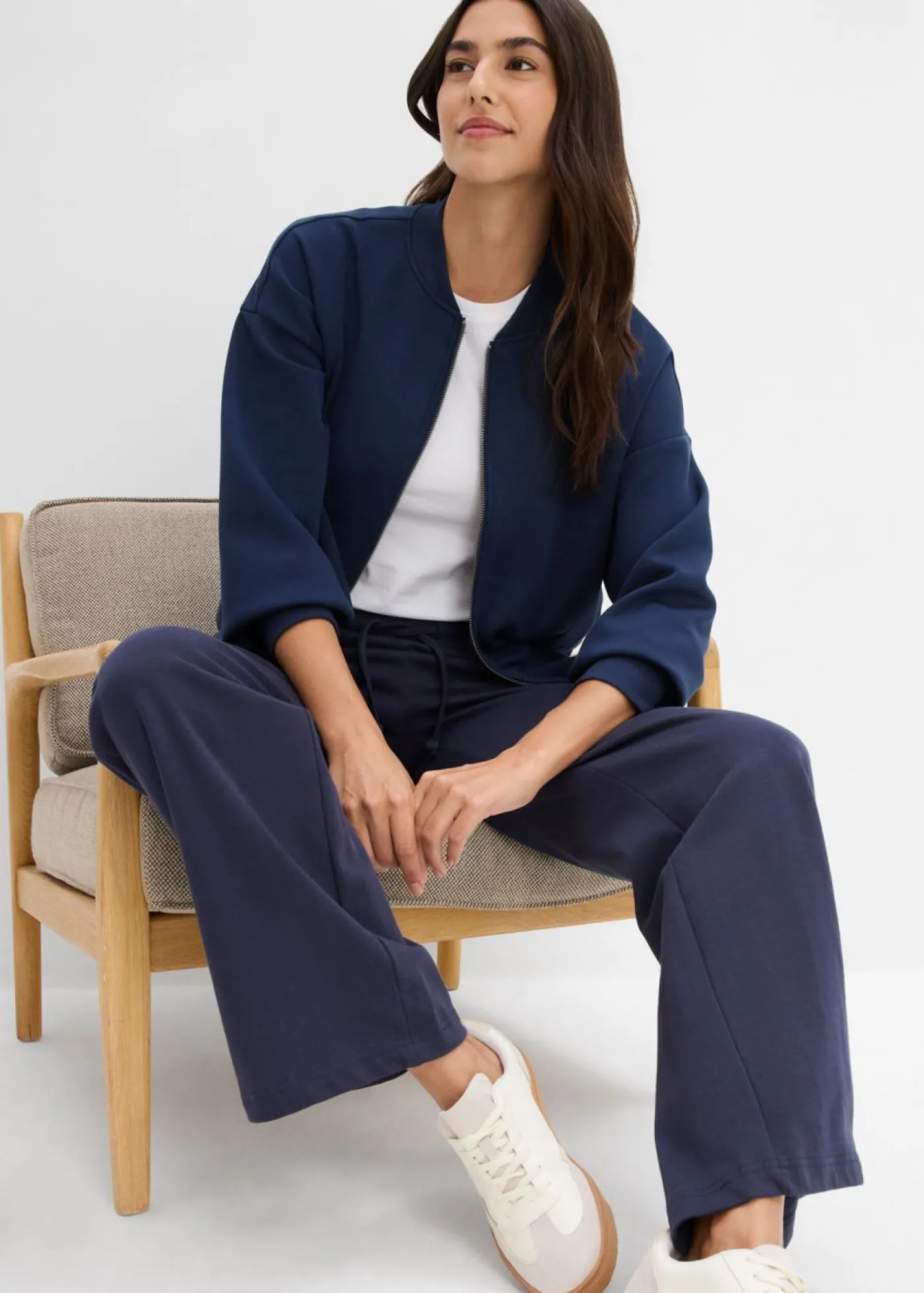 bonprix bonprix Pantalón de chándal de algodón puro Azul marino-blanco Discount