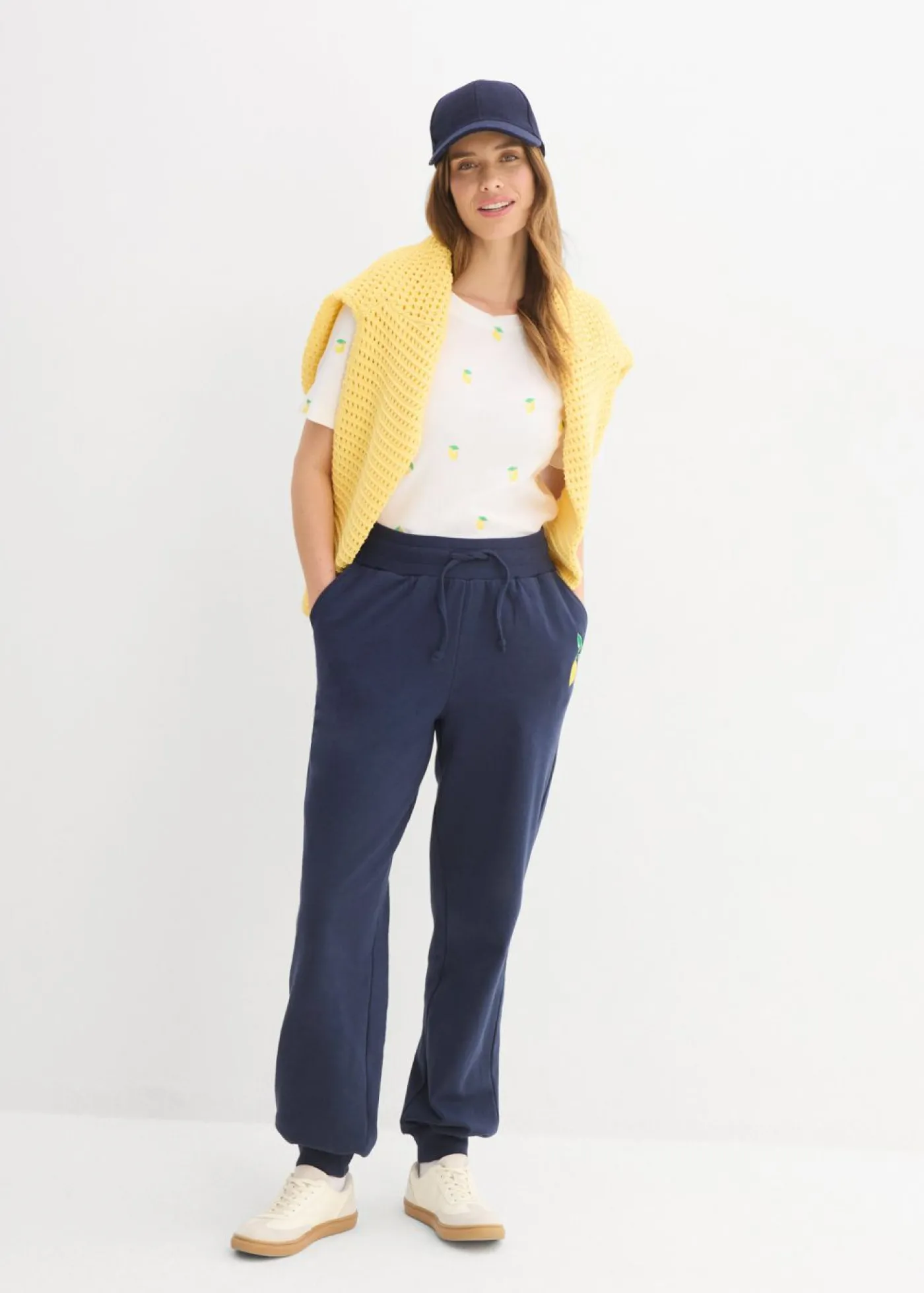 bonprix bonprix Pantalón de chándal de algodón puro Azul marino Online