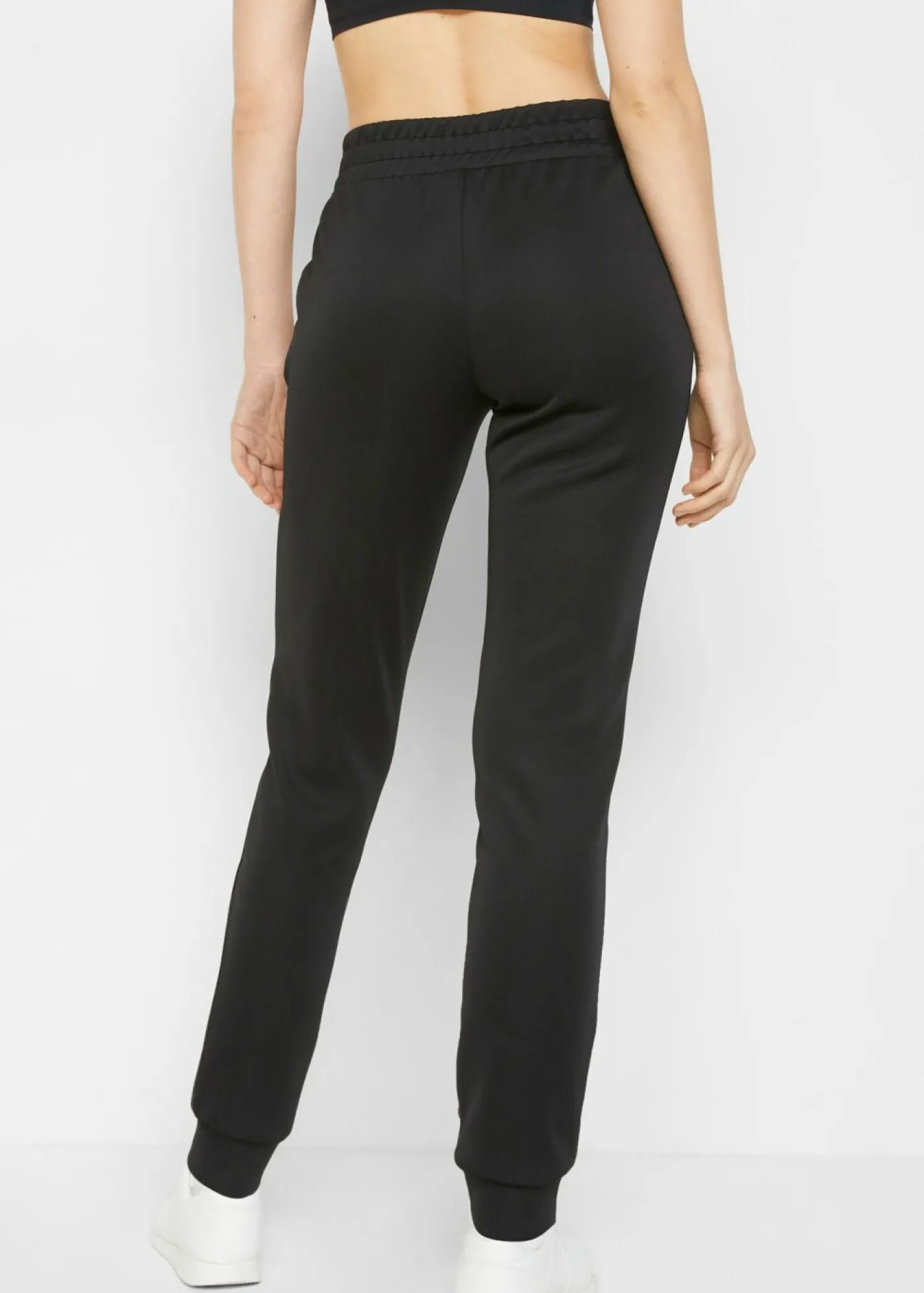 bonprix bonprix Pantalón de chándal de material de secado rápido Negro Best