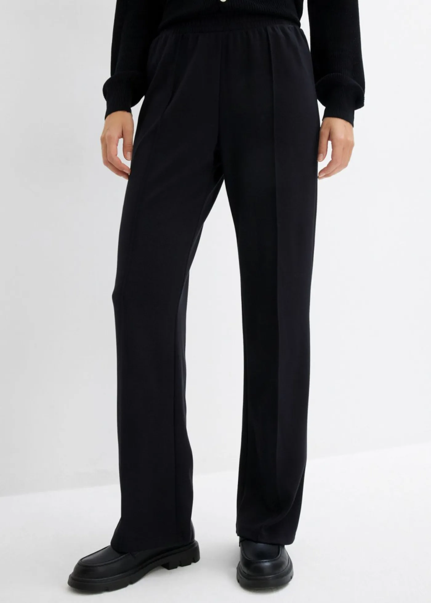 bonprix bonprix Pantalón de chándal de mezcla de viscosa suave Negro New