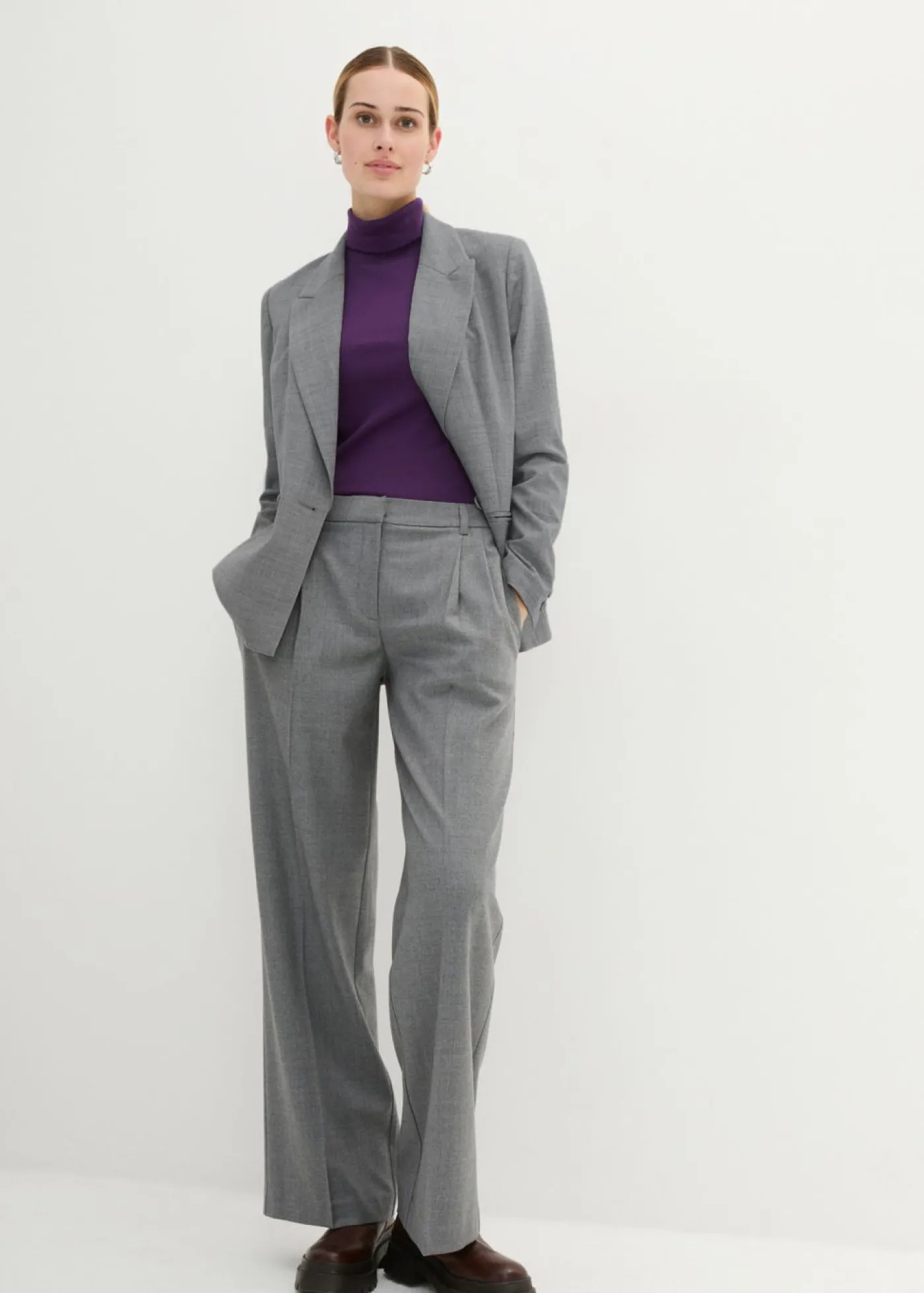 bonprix bonprix Pantalón de lana con pinzas gris moteado Hot