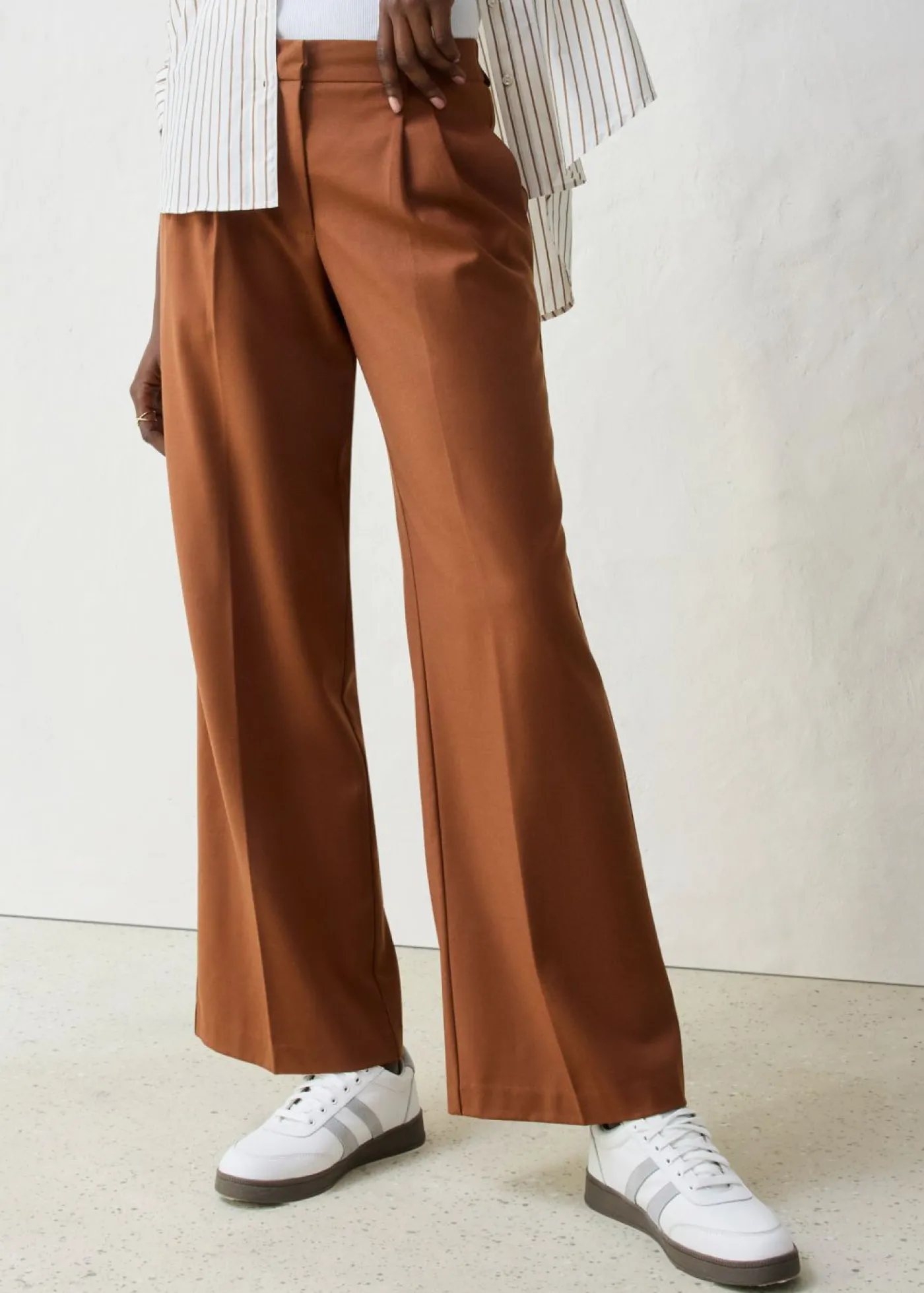 bonprix bonprix Pantalón de lana con pinzas marrón ladrillo