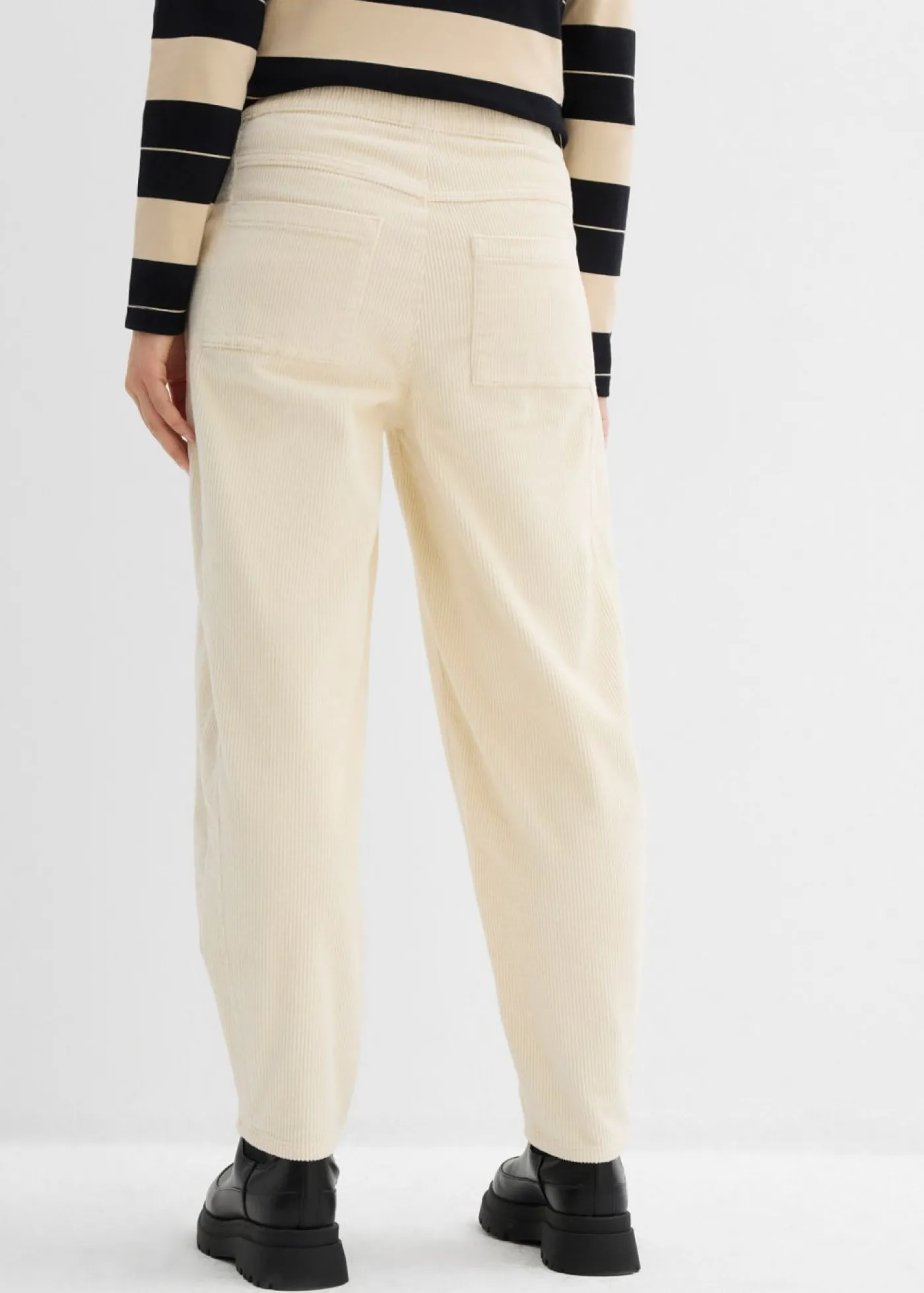 bonprix bonprix Pantalón de pana con corte barrel Beige natural Clearance