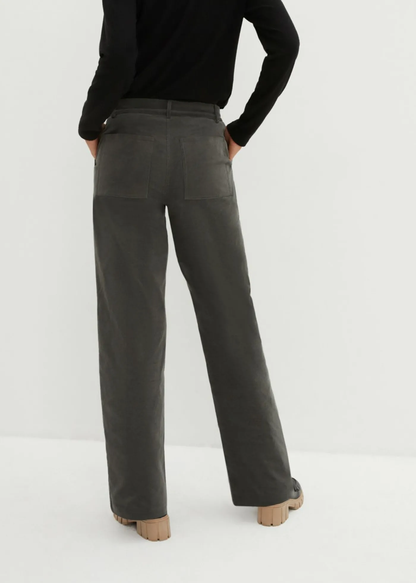 bonprix bonprix Pantalón de pana de algodón orgánico con elástico Gris oscuro Hot