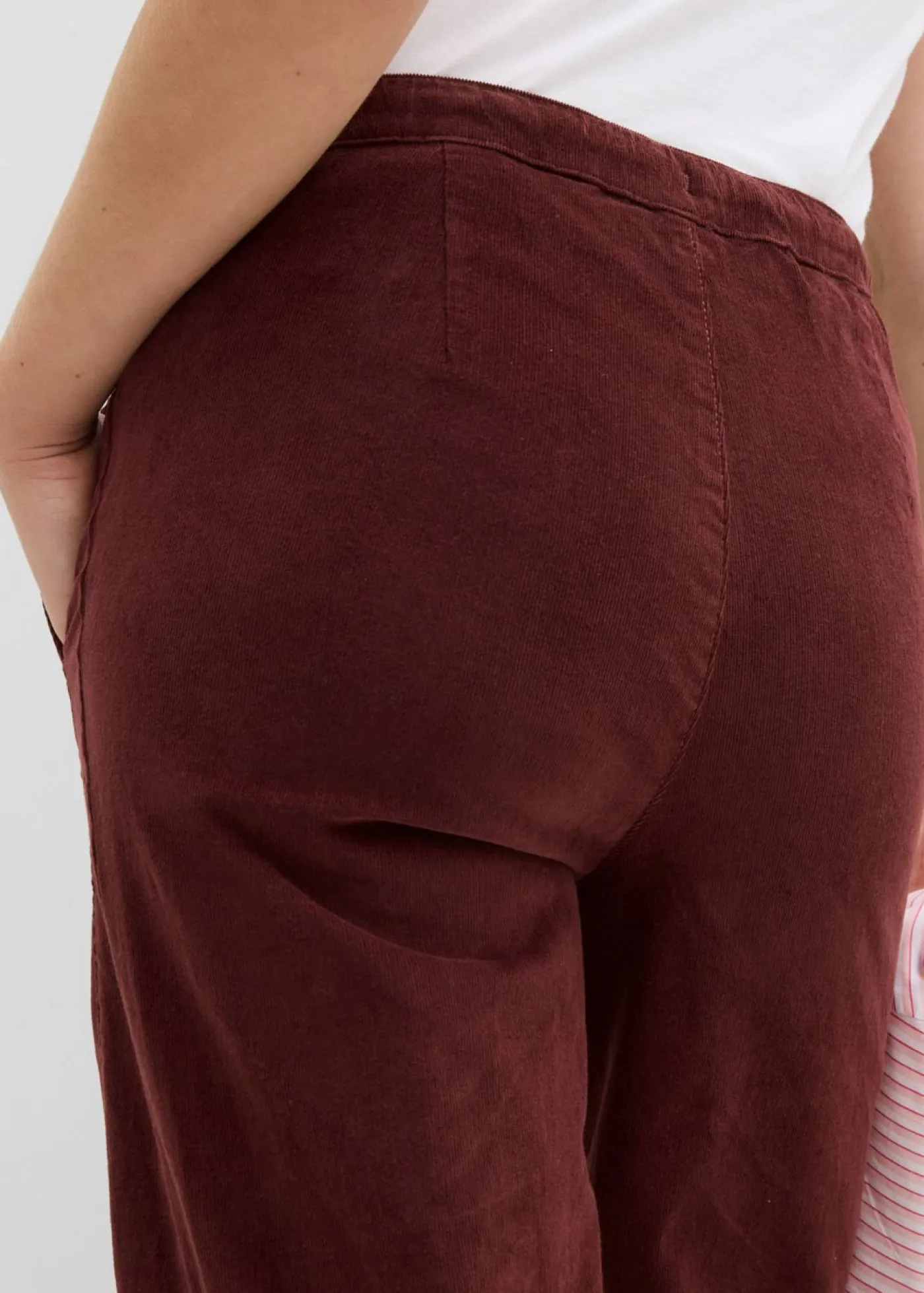 bonprix bonprix Pantalón de pana de mezcla de algodón Café Online