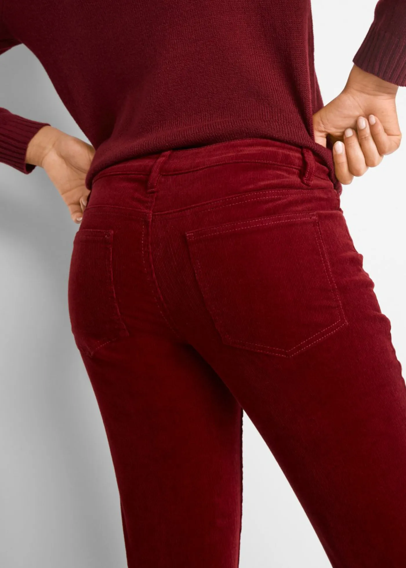 bonprix bonprix Pantalón de pana elástico de corte recto rojo castaño Hot