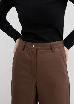 bonprix bonprix Pantalón de piel sintética marrón Online