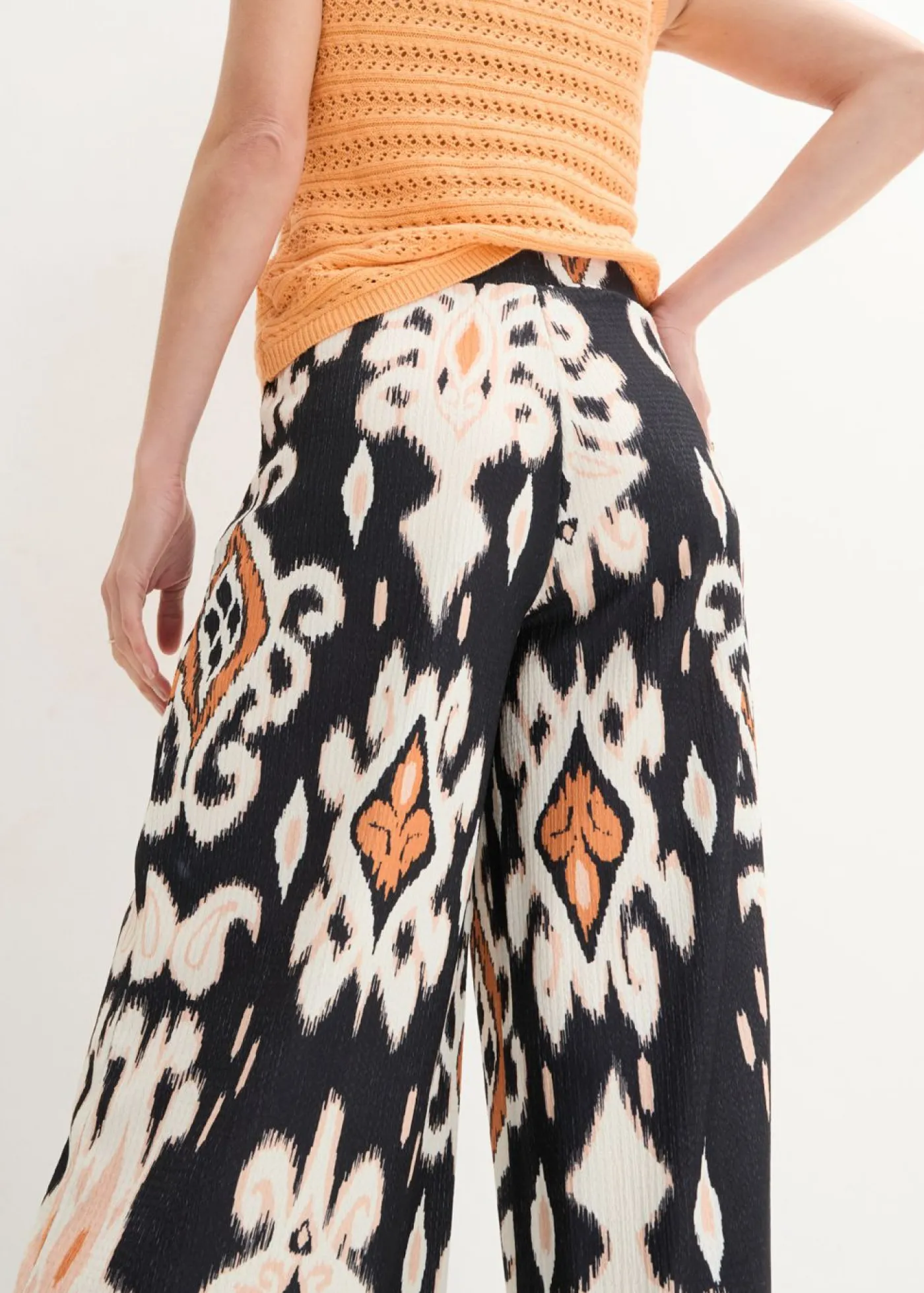 bonprix bonprix Pantalón de punto negro-crudo-marrón anaranjado-café con leche Hot