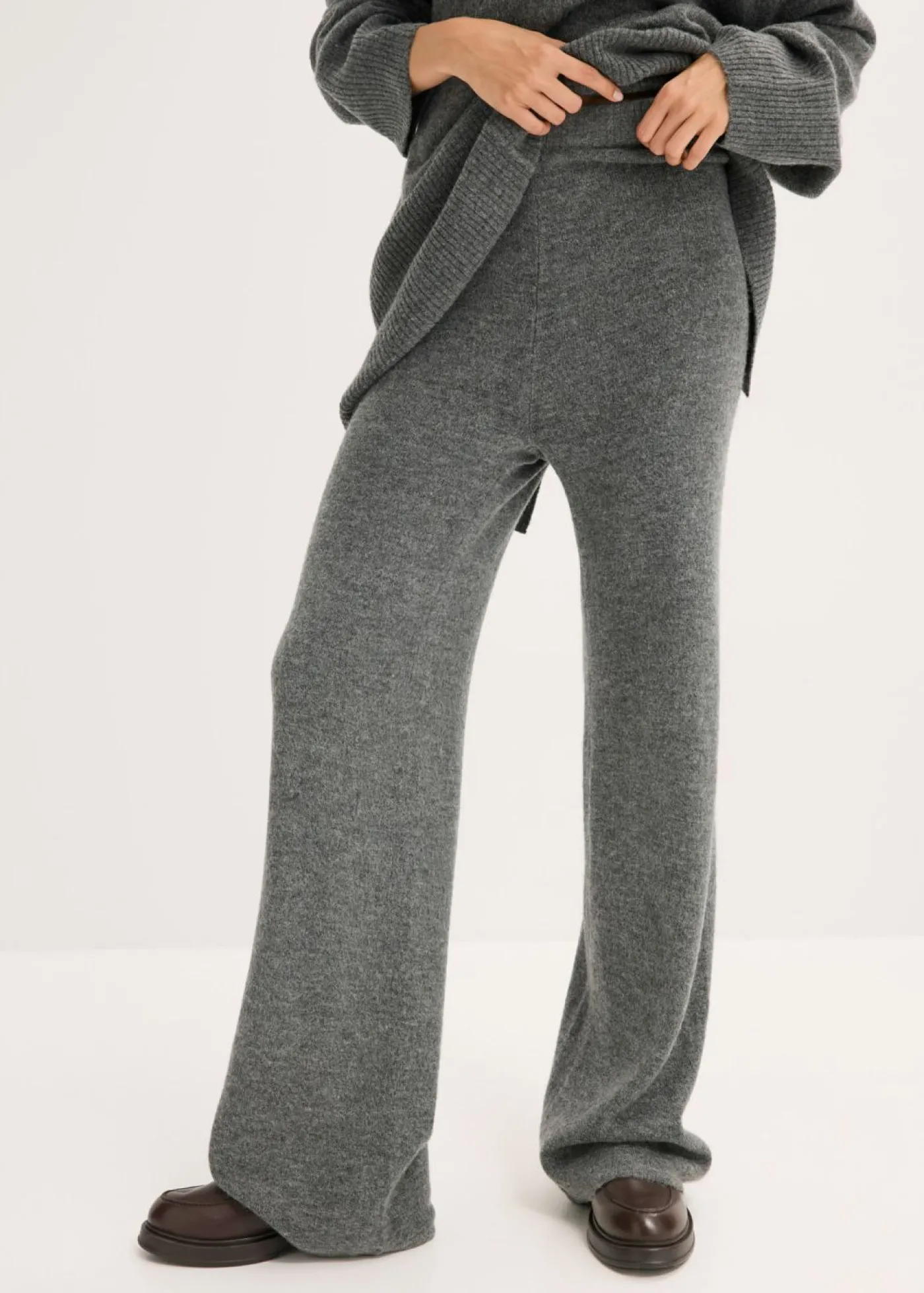 bonprix bonprix Pantalón de punto antracita jaspeado moteado