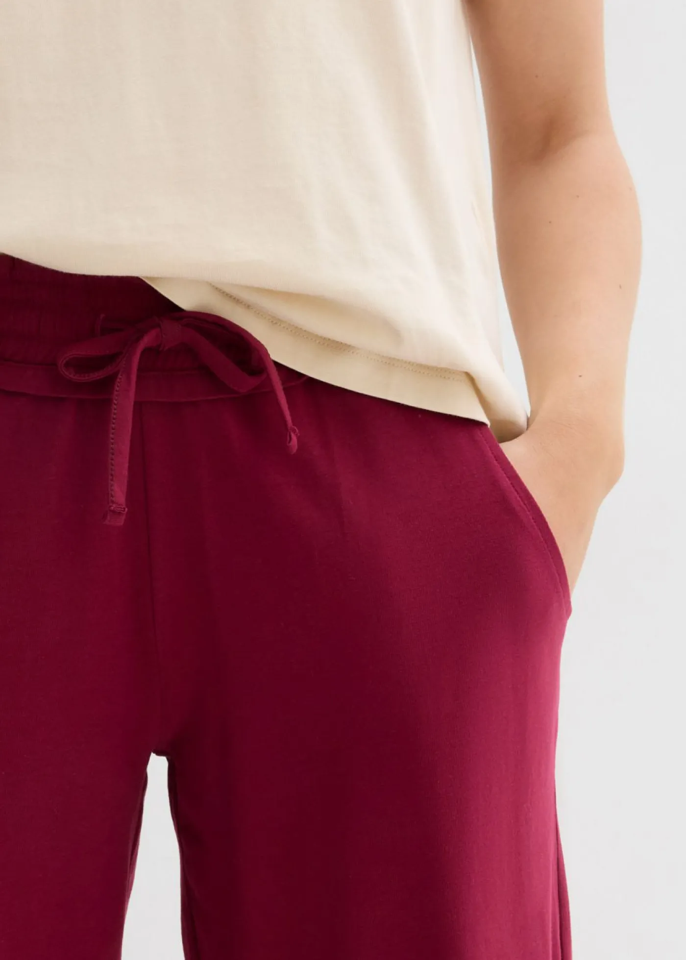 bonprix bonprix Pantalón de punto de mezcla de algodón Rojo azalea Online