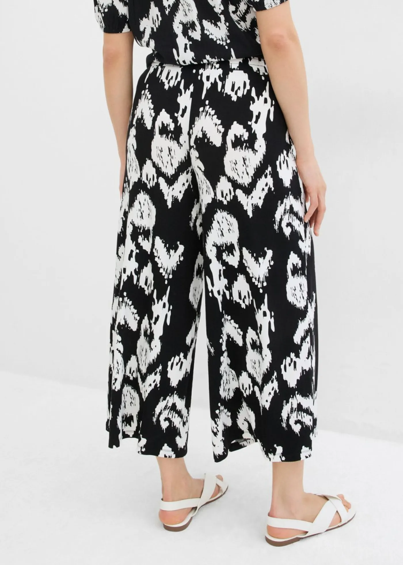 bonprix bonprix Pantalón de punto en mezcla de viscosa Negro-blanco lana estampado Sale