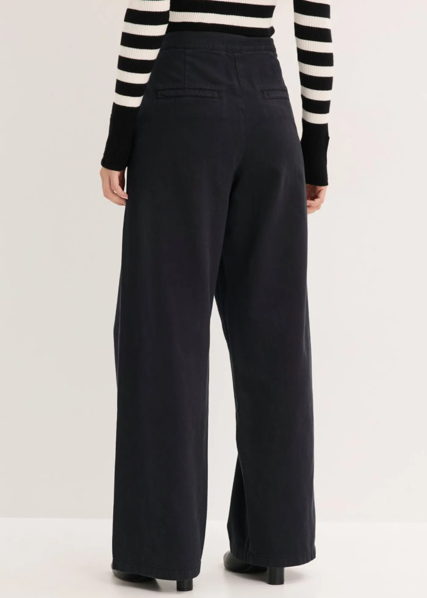 bonprix bonprix Pantalón de sarga de algodón puro Negro Sale