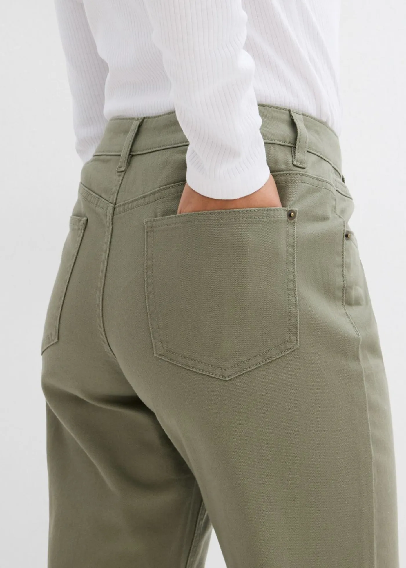 bonprix bonprix Pantalón de sarga de mezcla de algodón y elastano Verde oliva Best