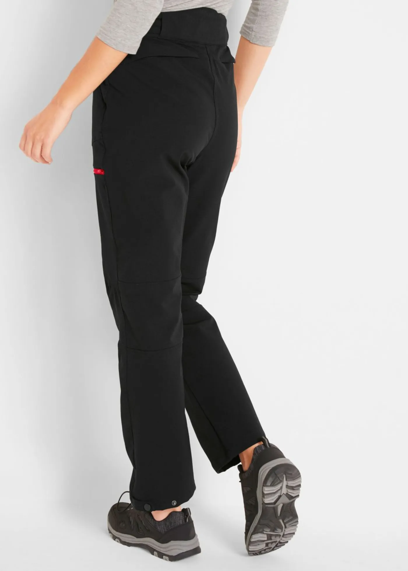 bonprix bonprix Pantalón elástico e impermeable de softshell con bolsillos Negro Best