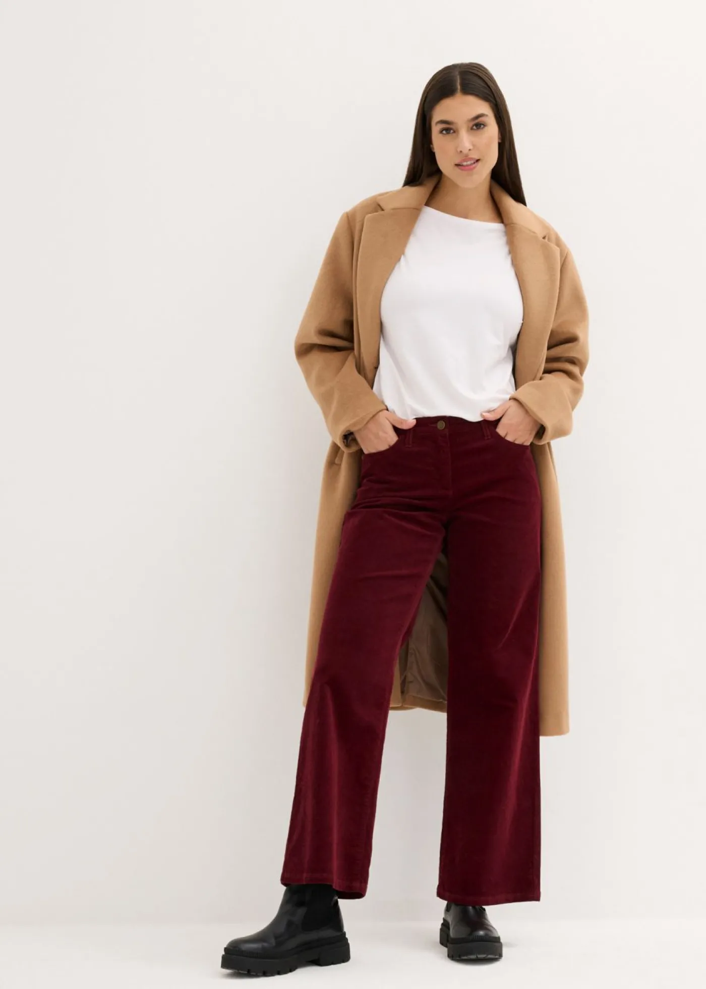 bonprix bonprix Pantalón estilo Marlene de pana rojo avellana New