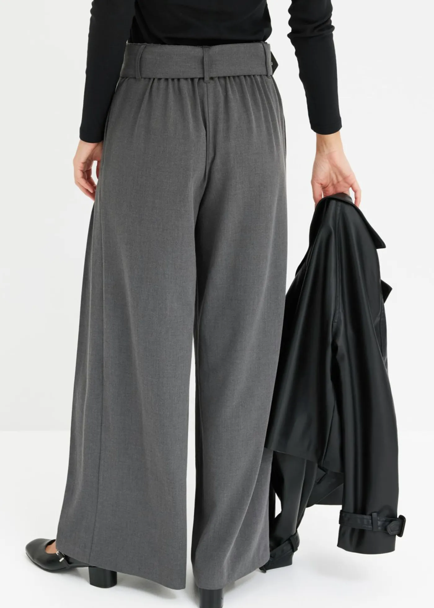 bonprix bonprix Pantalón Marlene ancho con mezcla de viscosa fluida Antracita jaspeado Outlet