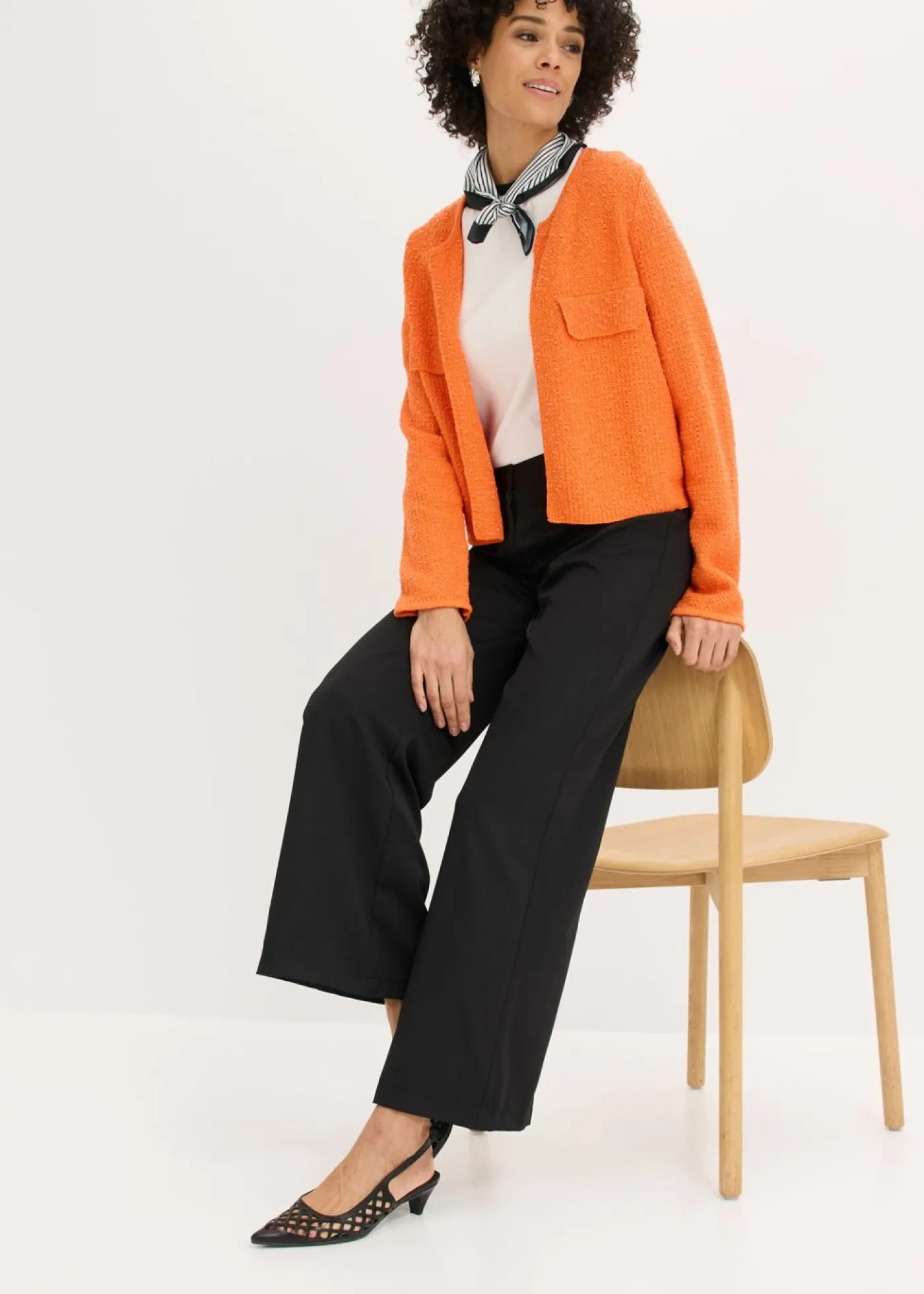 bonprix bonprix Pantalón Marlene con cinturilla cómoda Negro