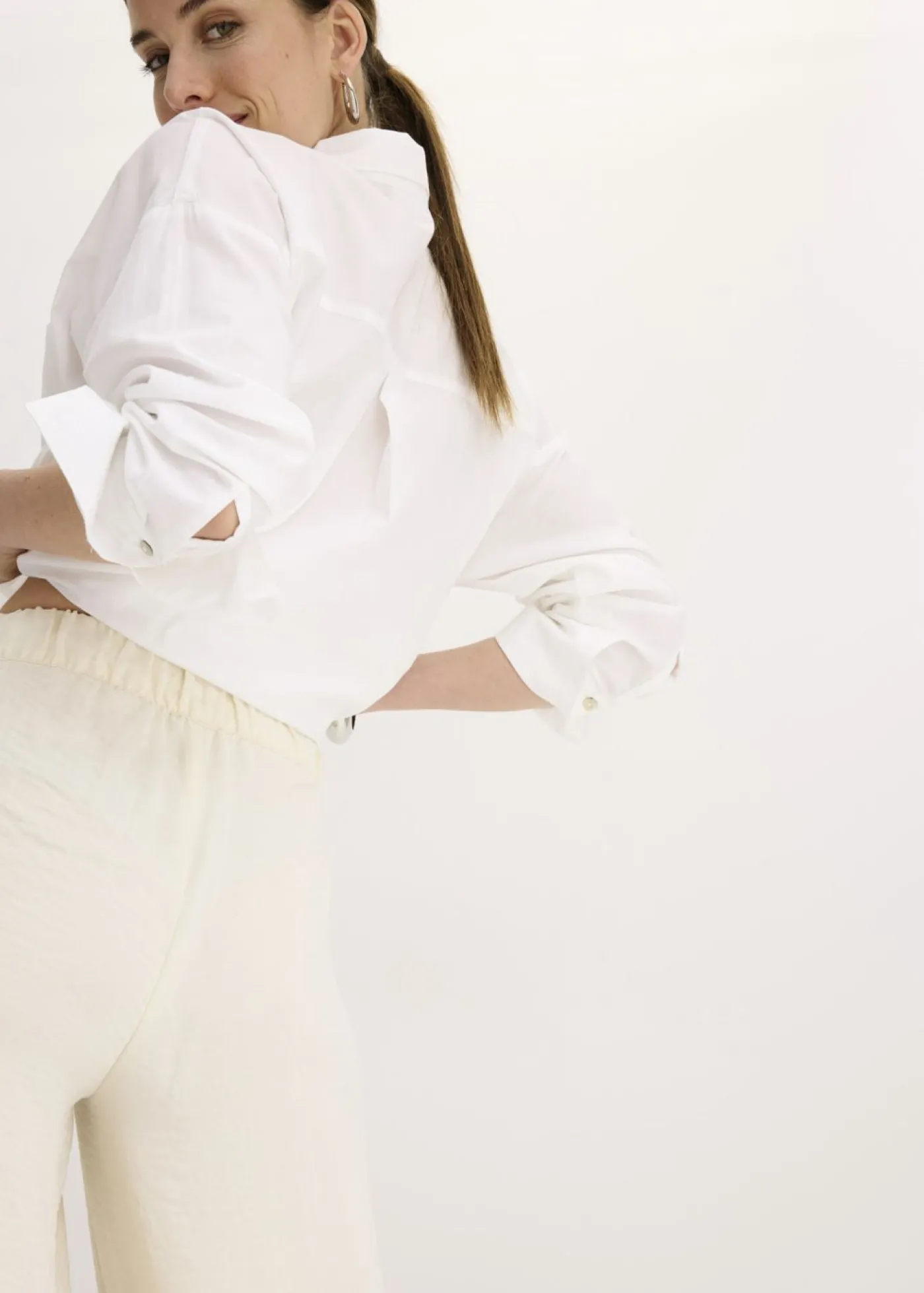 bonprix bonprix Pantalón Marlene de crepé ligero Beige natural Best