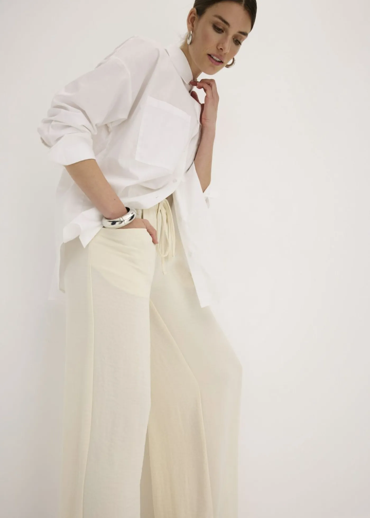 bonprix bonprix Pantalón Marlene de crepé ligero Beige natural Best