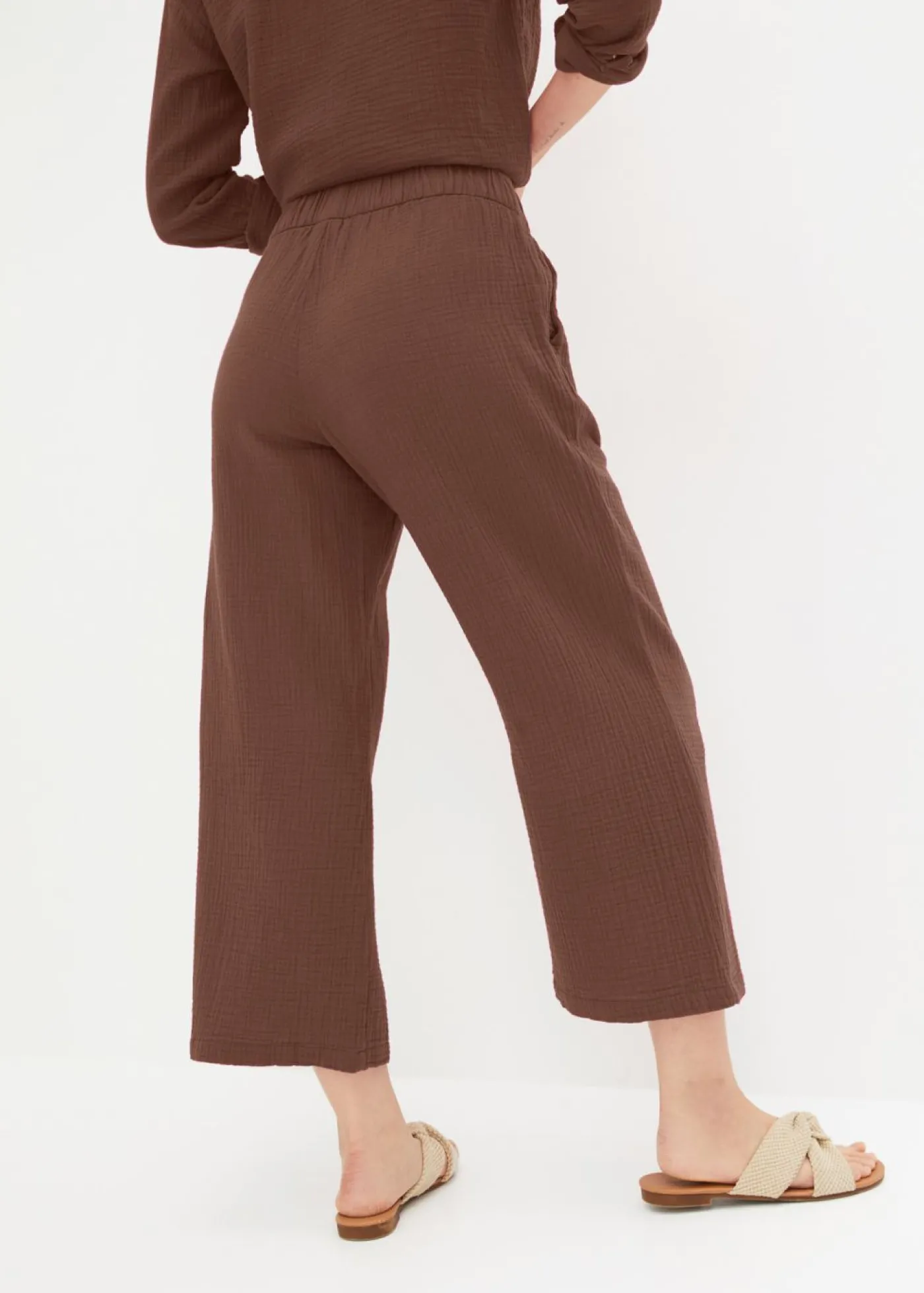 bonprix bonprix Pantalón Marlene de muselina de algodón marrón